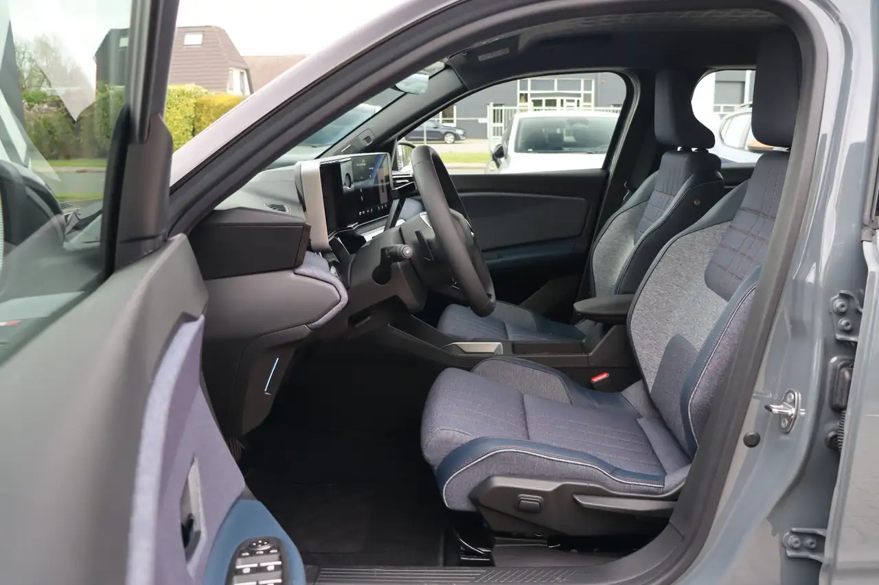 Renault R 4 comfort range techno 52 kWh EV | Demo | 5 jaar gar 7