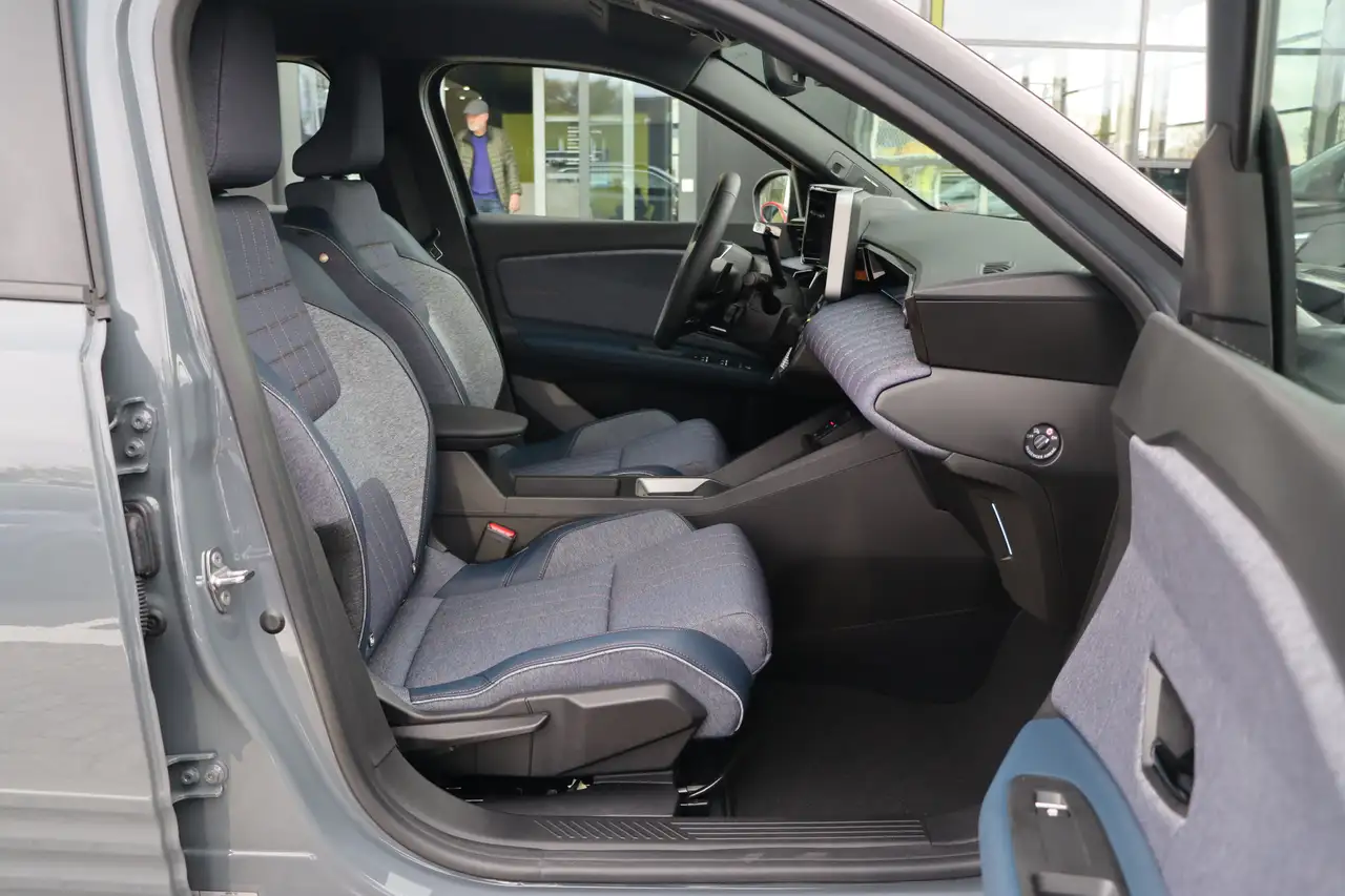Renault R 4 comfort range techno 52 kWh EV | Demo | 5 jaar gar 13