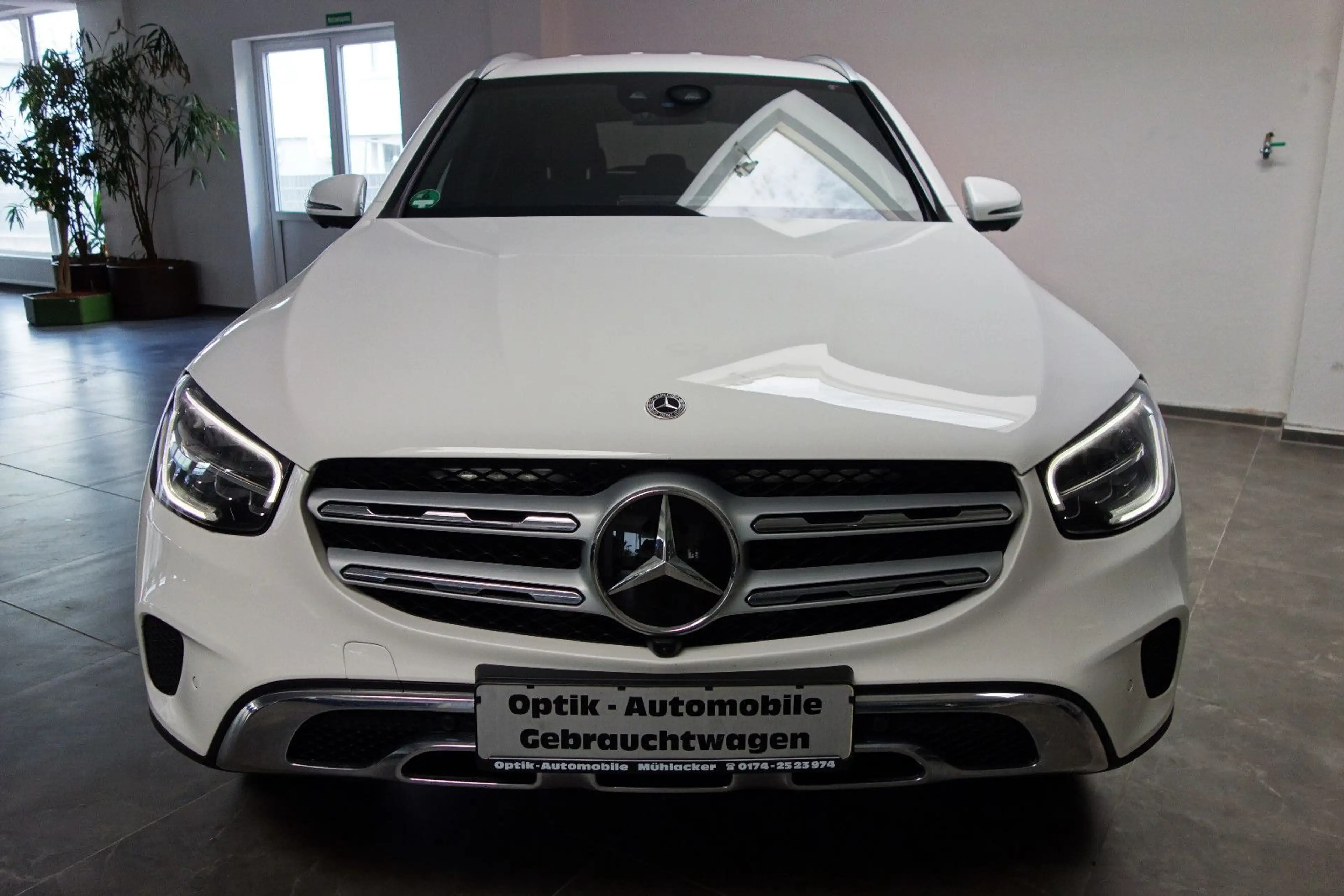 Mercedes-Benz GLC 220 d 4Matic 9G/MBUX/Distronic+/LED/360°/Keyl — photo 9