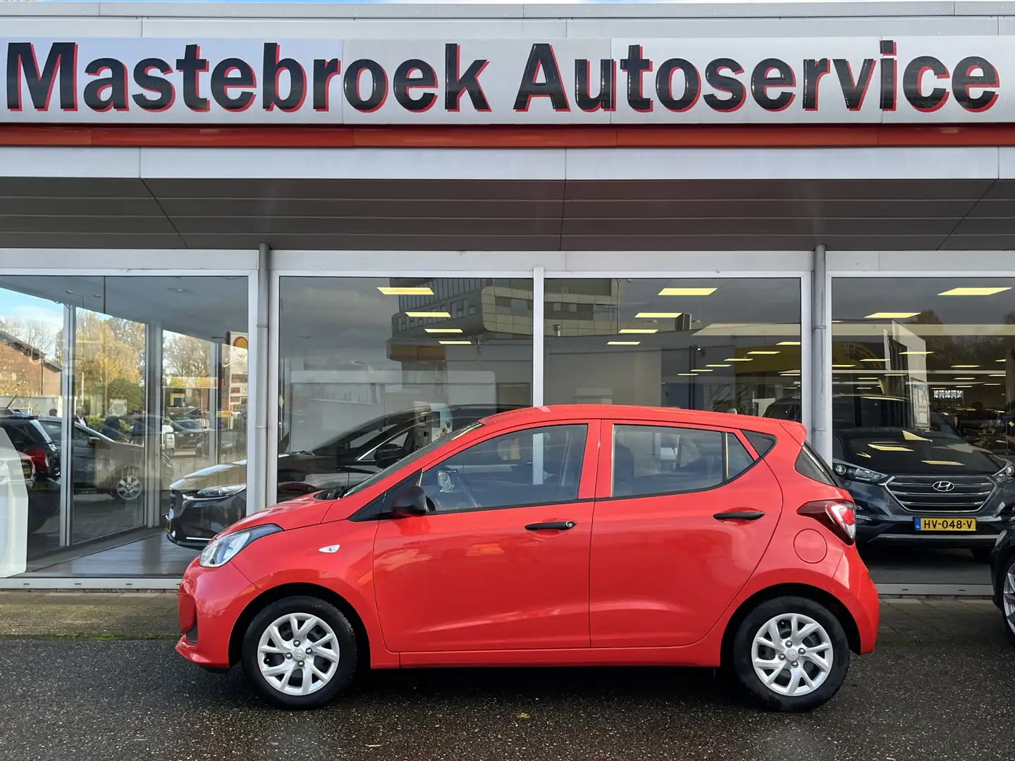 Hyundai i10 1.0i i-Drive Staat in hardenberg Rot - 2