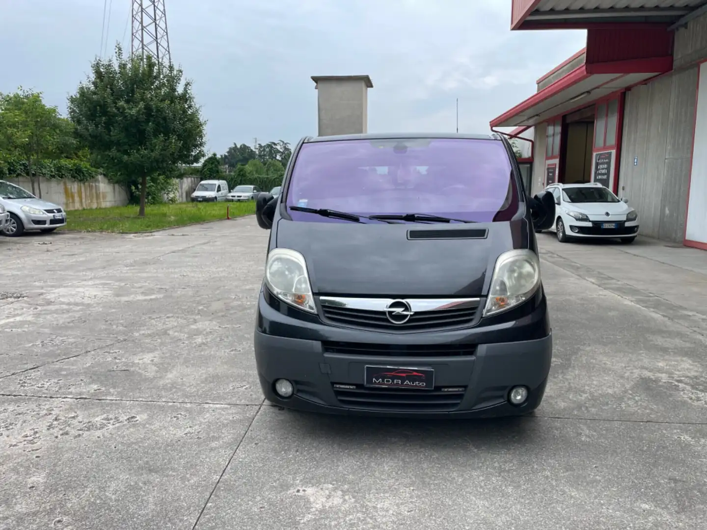 Opel Vivaro 27 2.5 CDTI PC-TN Tour Cosmo Noir - 1