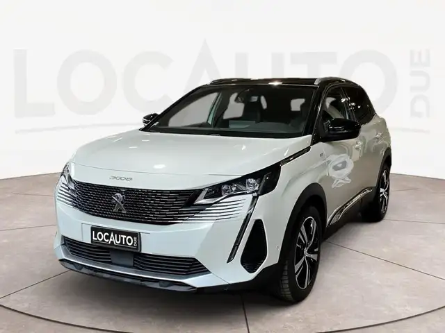 Peugeot 3008 main image