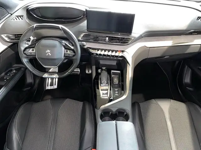 Peugeot 3008 view 6