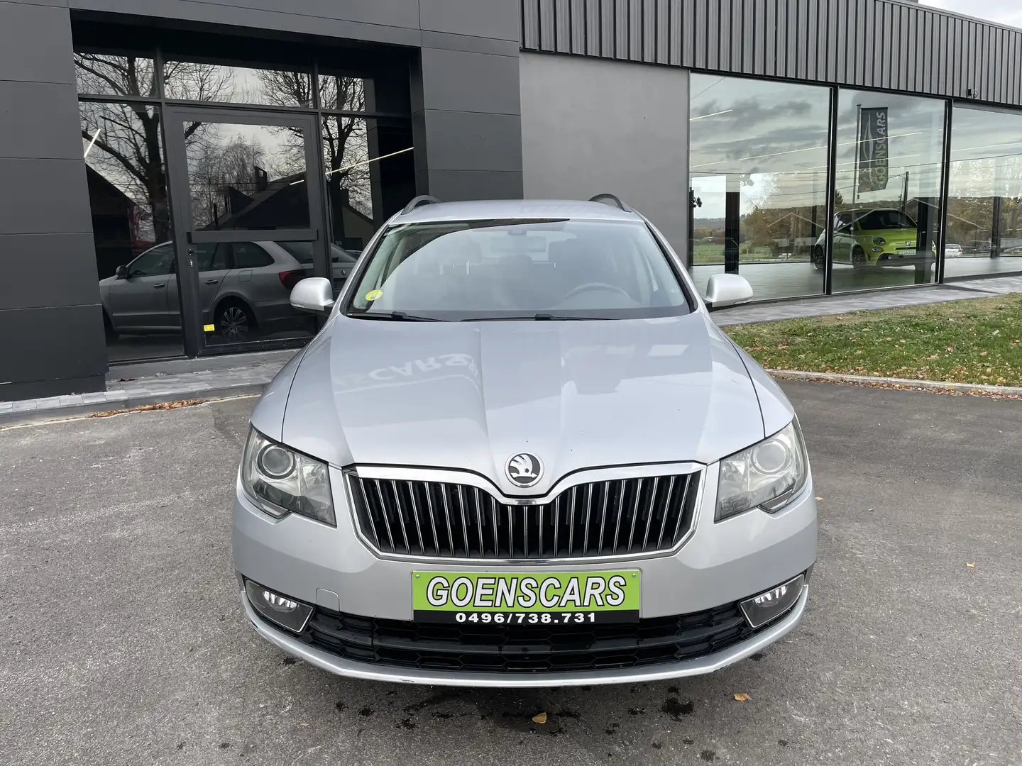 Skoda Superb Superb SW 1.6TDi Active GARANTIE !! Zilver - 2