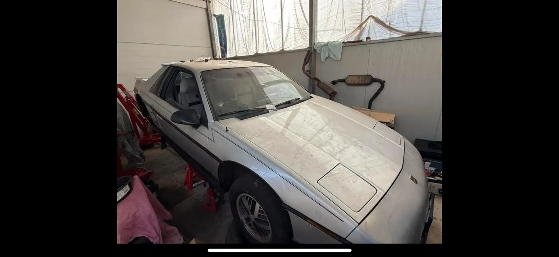 Pontiac Fiero 2.8 notchback - 1