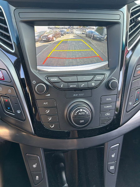 Hyundai i40 cw blue Trend 1.6 — photo 14