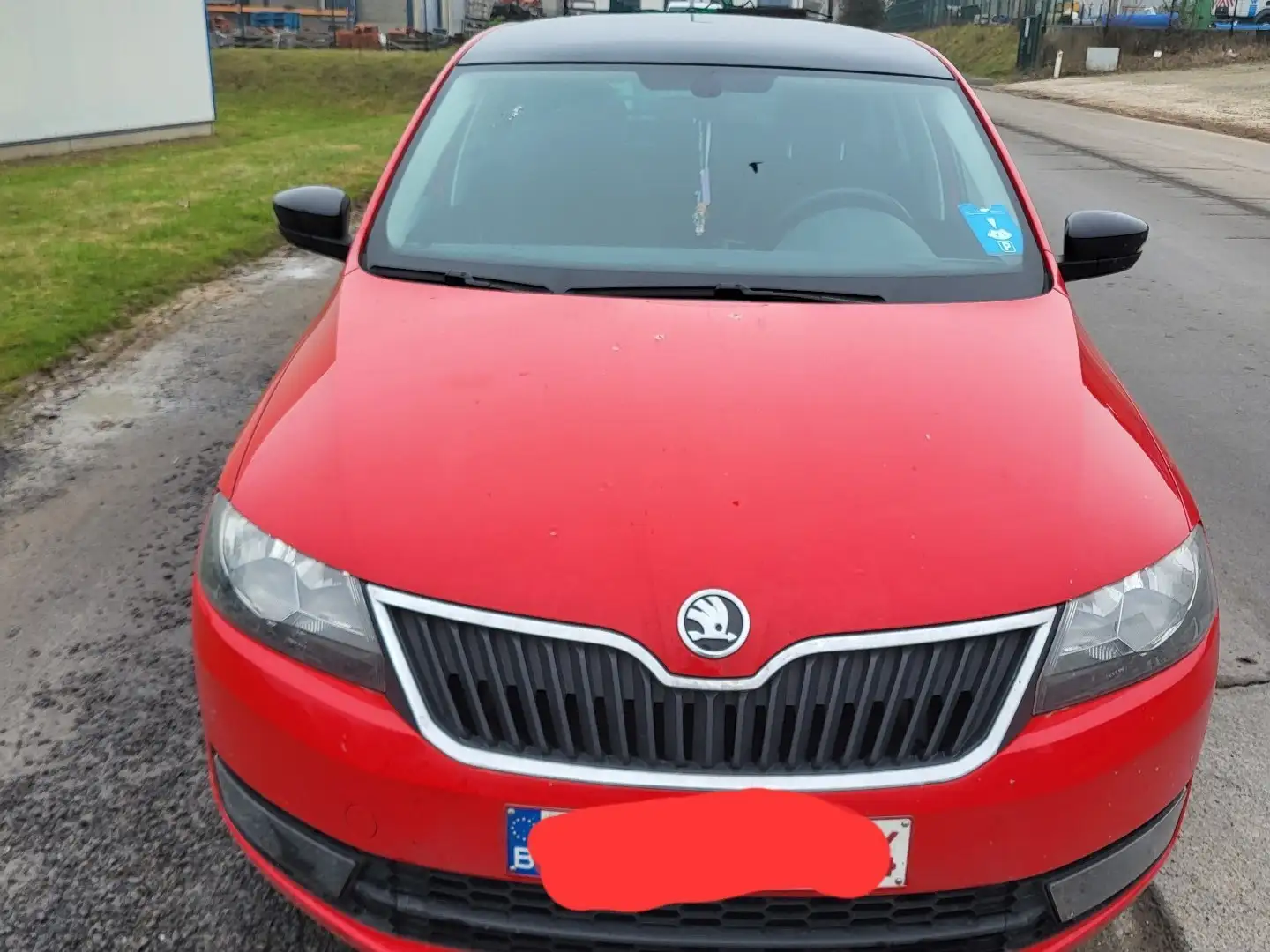 Skoda Rapid/Spaceback 1.4 CR TDI Ambition Rood - 1