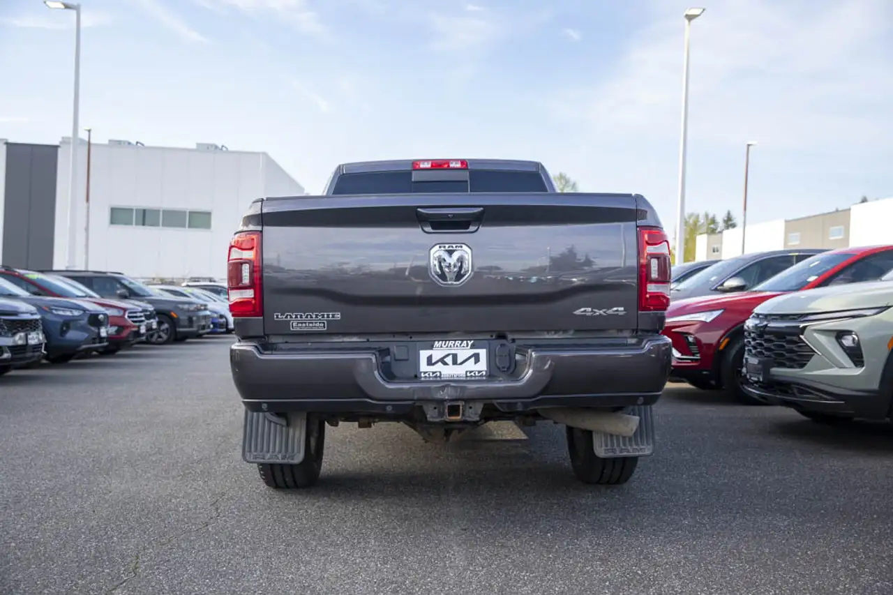 RAM 2500 снимка RAM 2500