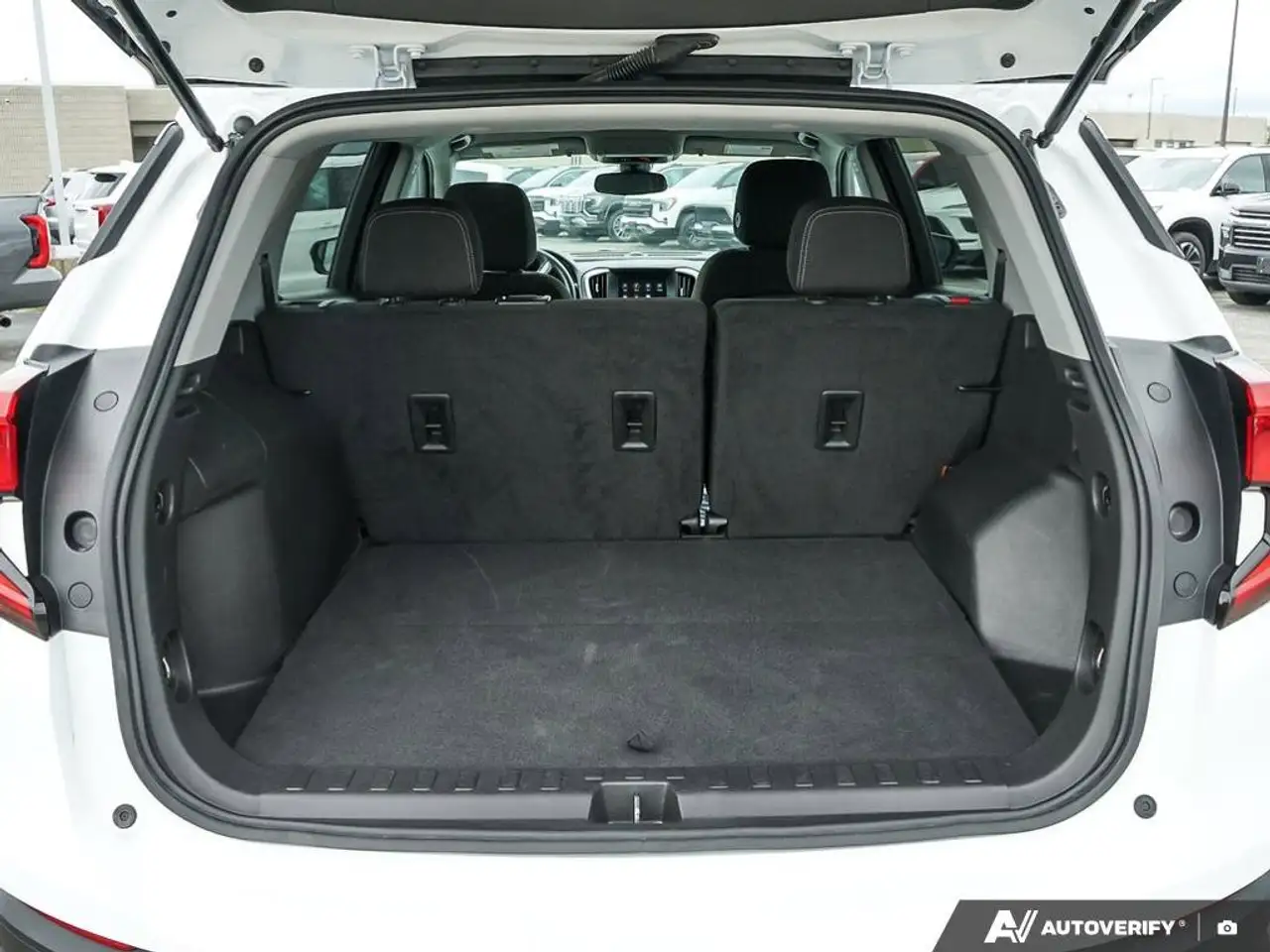 GMC Terrain снимка GMC Terrain