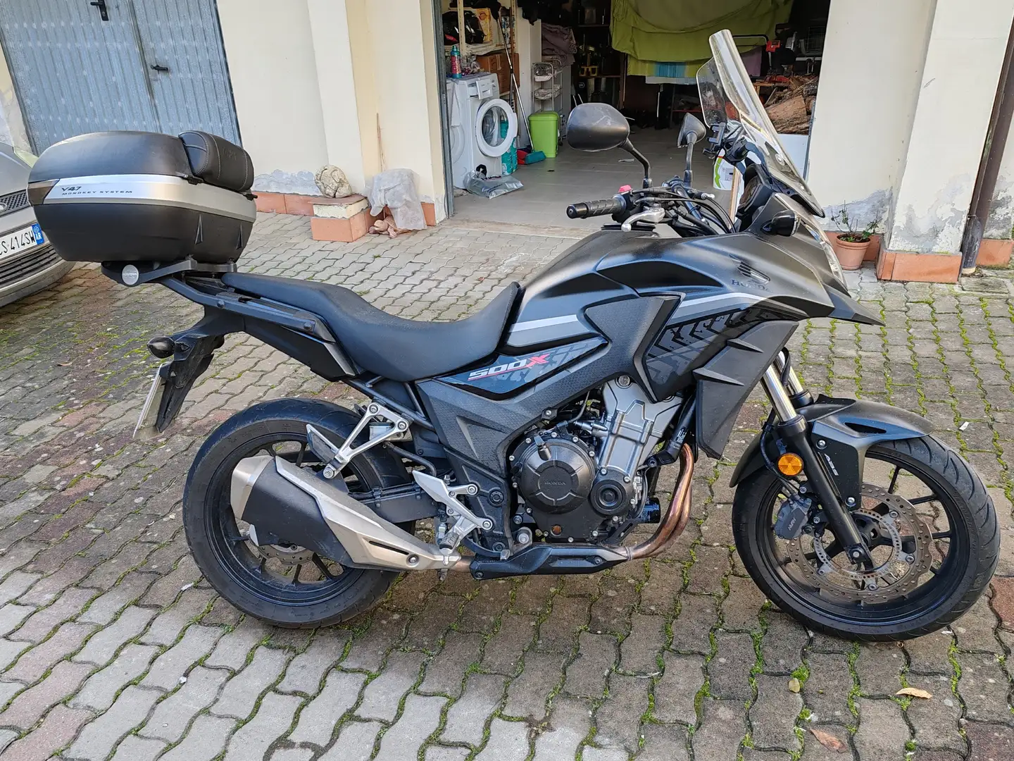 Honda CBX 500 Noir - 1