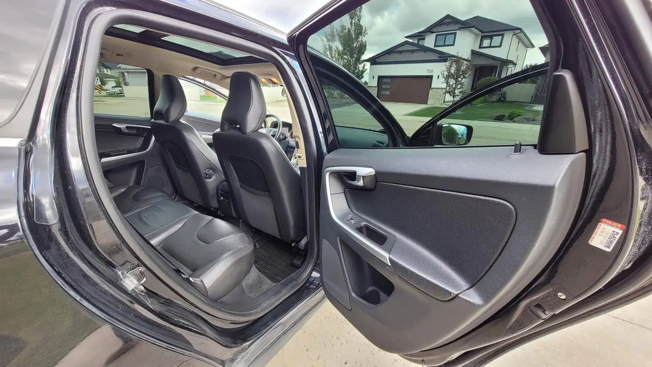 Volvo XC60 photo Volvo XC60