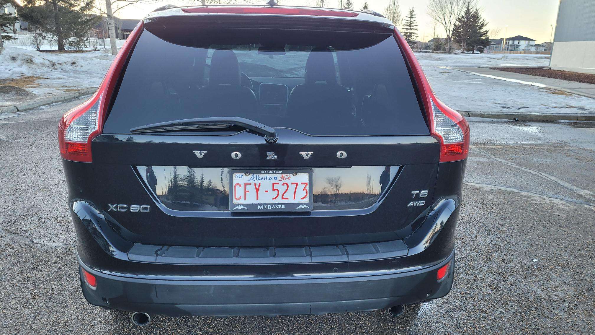 2012 Volvo XC60 PRICE REDUCED** $6,500 OBO alt 5
