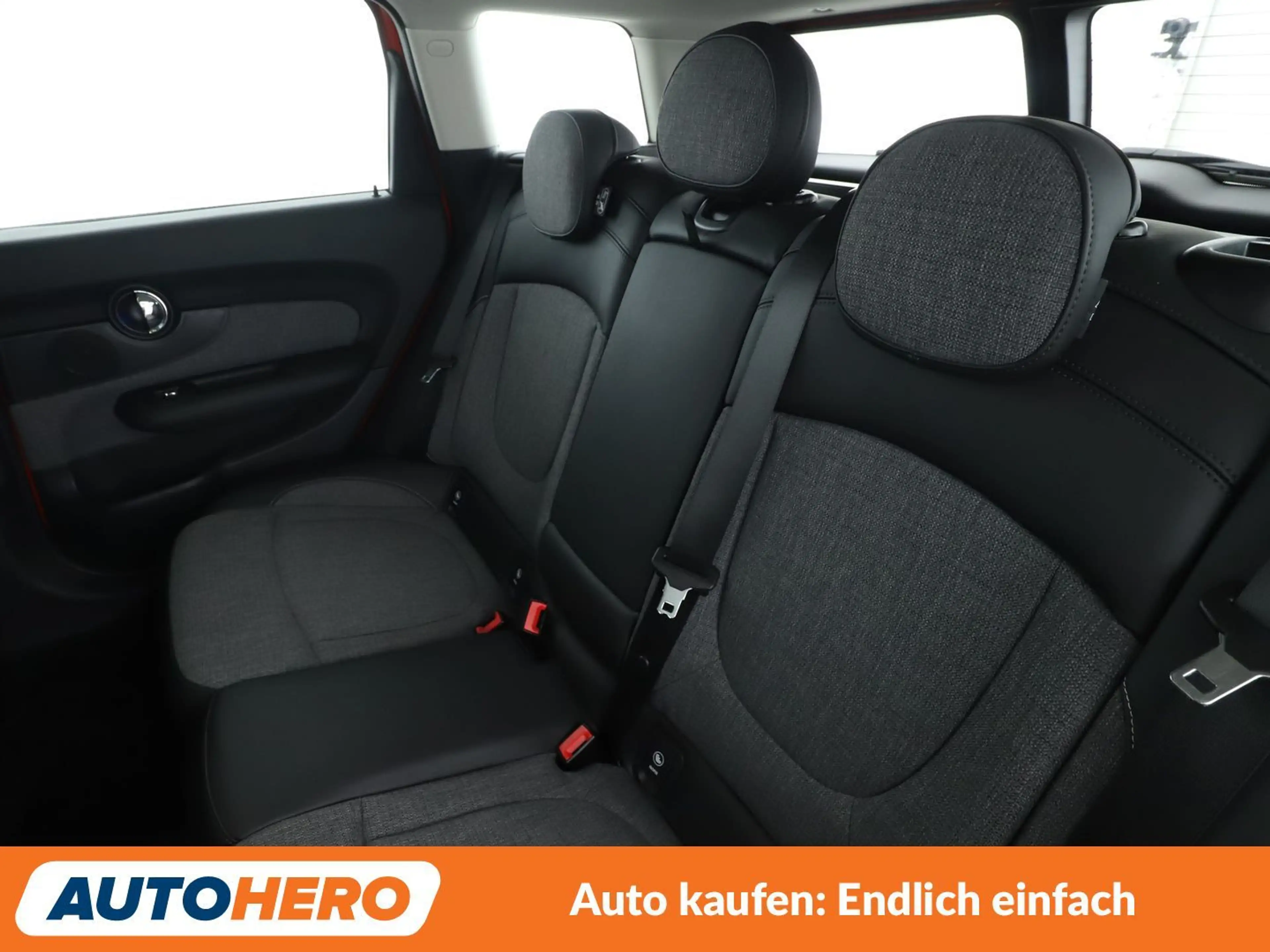 MINI Cooper Clubman Cooper Aut.*NAVI*LED*TEMPO*PDC*SHZ*BLUETOOTH* — photo 14