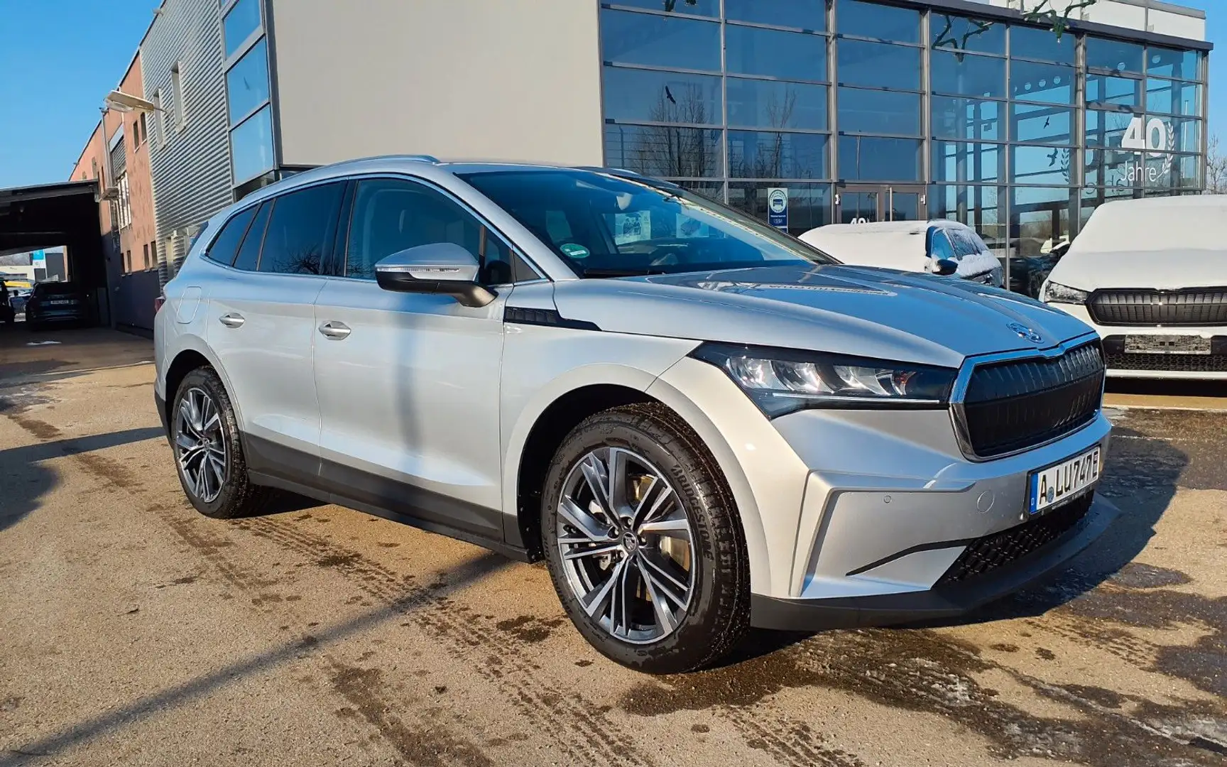 Skoda Enyaq 85 iV Lodge 3Z-Clima, AHK, Kessy, Garantie Argent - 1