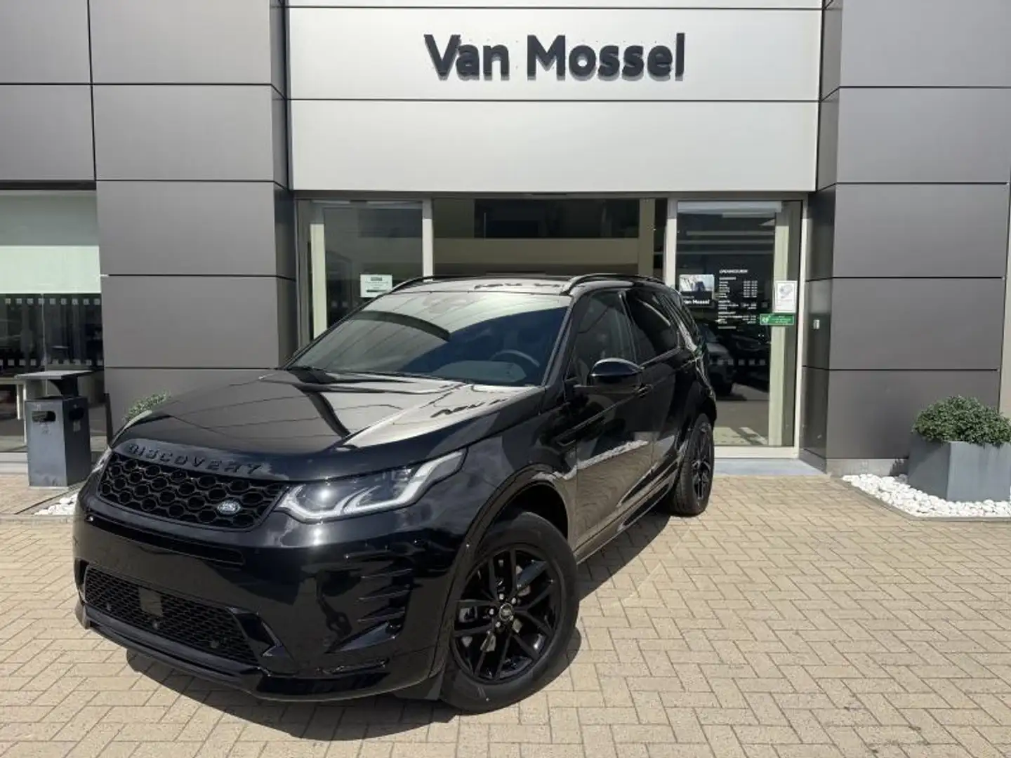 Land Rover Discovery Sport P270e Dynamic SE AWD Auto. 25.5MY Zwart - 1