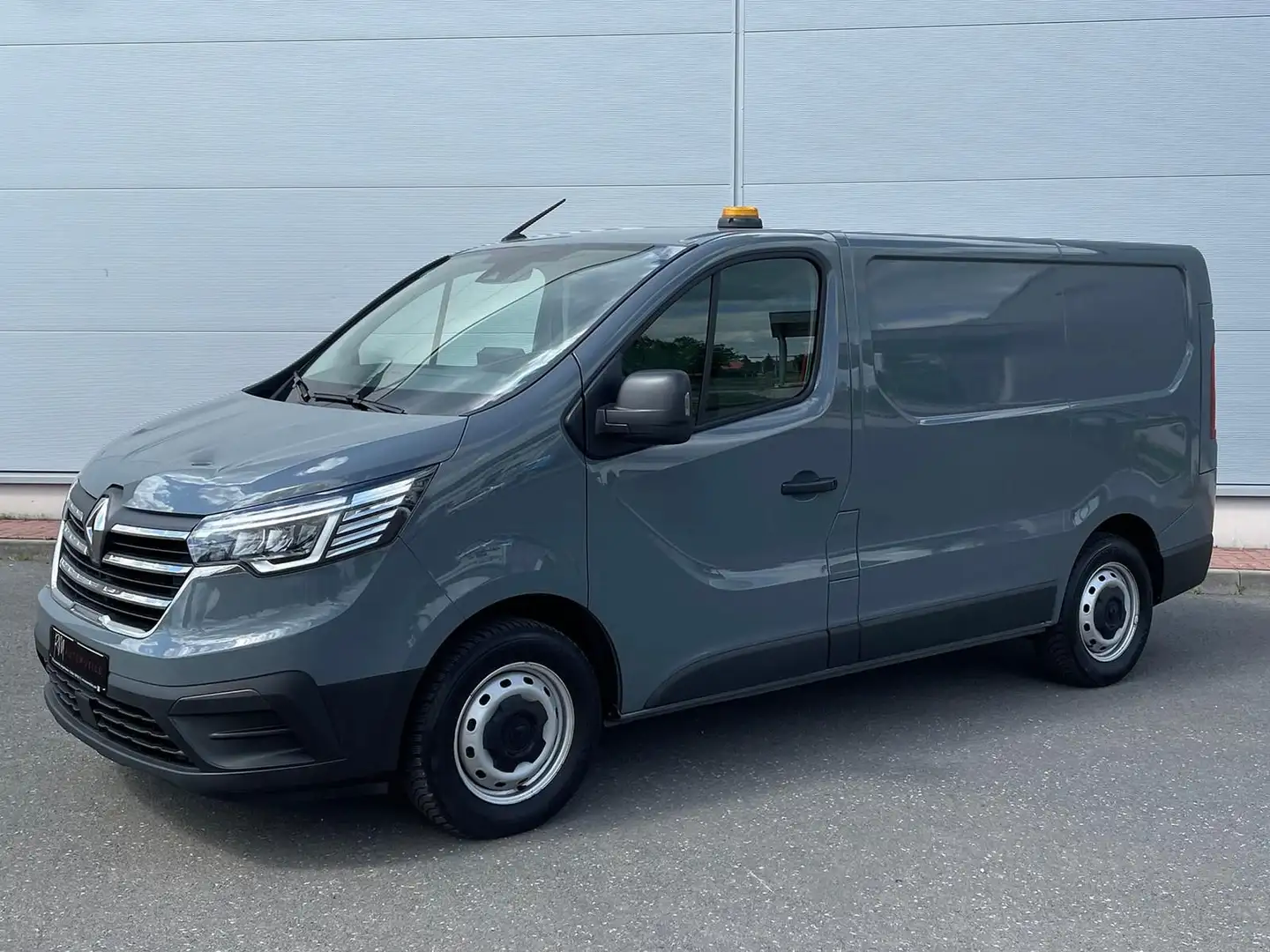 Renault Trafic Kasten RED EDITION L1H1 AHK LED DAB MFL Gris - 1