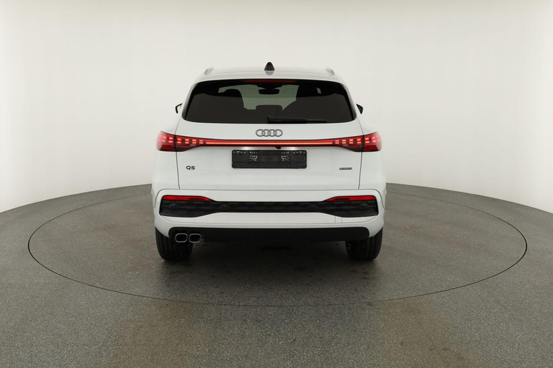 Audi Q5 TDI quattro S-Tronic, neues Modell, AHK, Navi, Led — photo 18