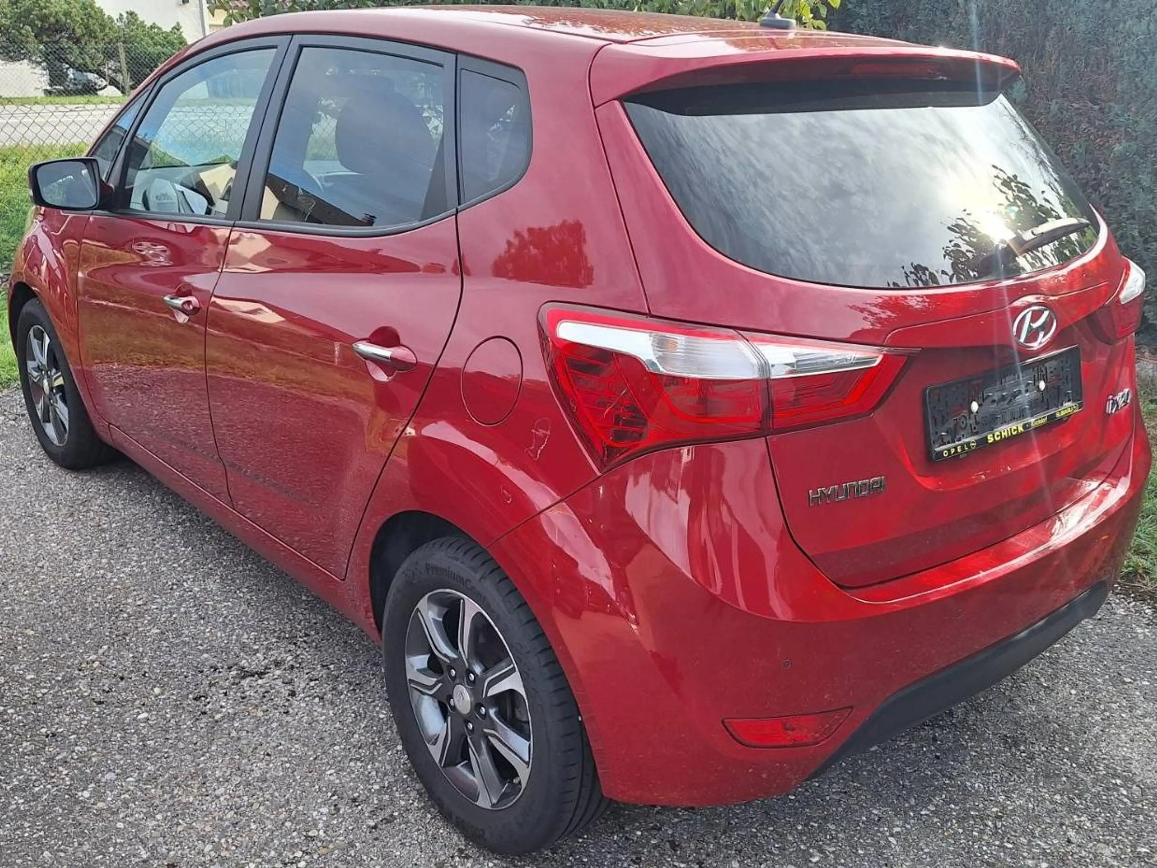 Hyundai iX20 ix20 1.4 blue Space Sitzheizung — photo 4
