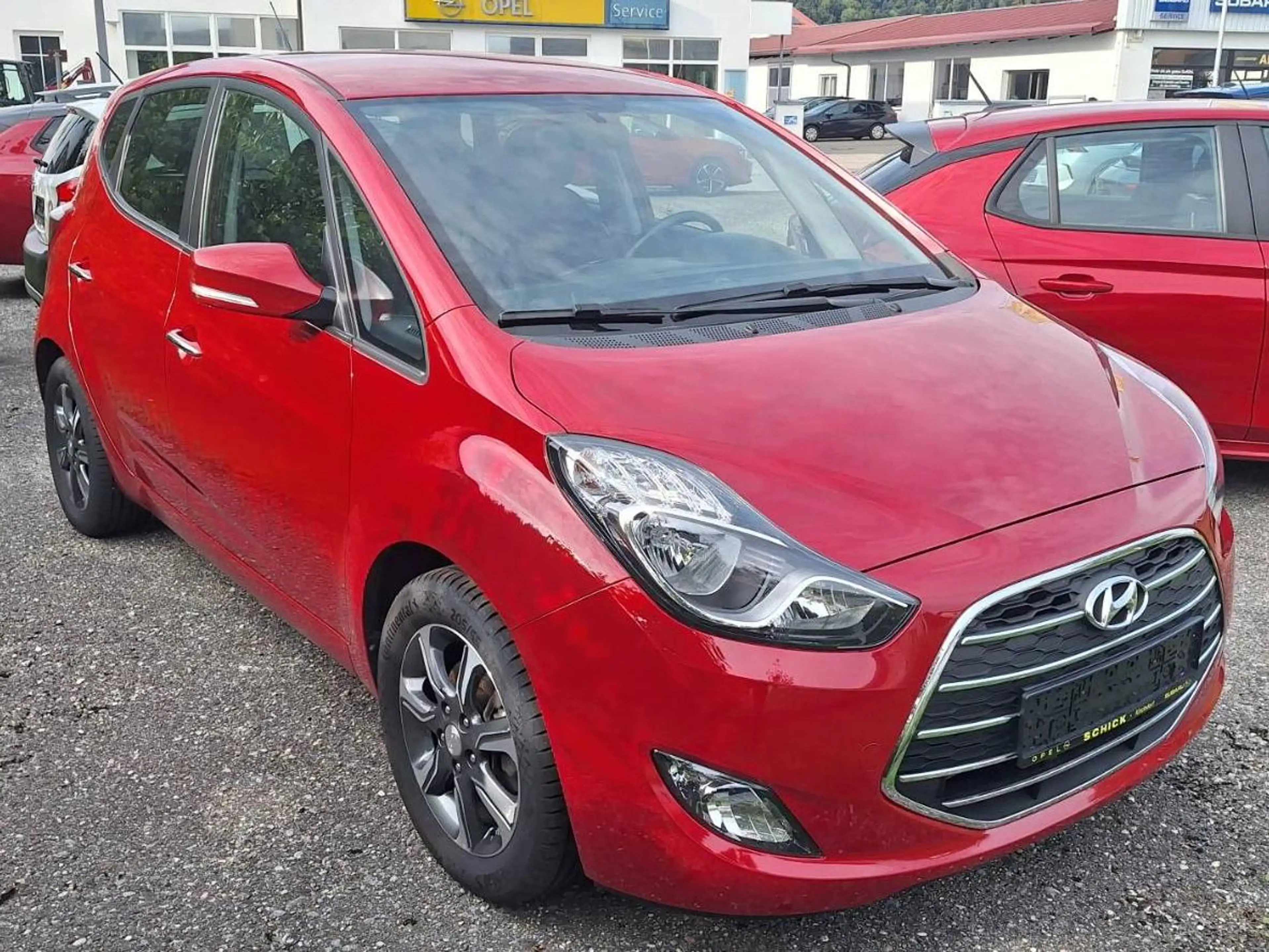 Hyundai iX20 ix20 1.4 blue Space Sitzheizung — photo 2
