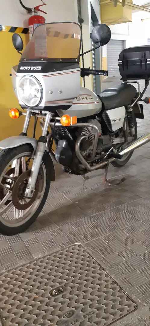 Moto Guzzi V 35 V35 II Argento - 2