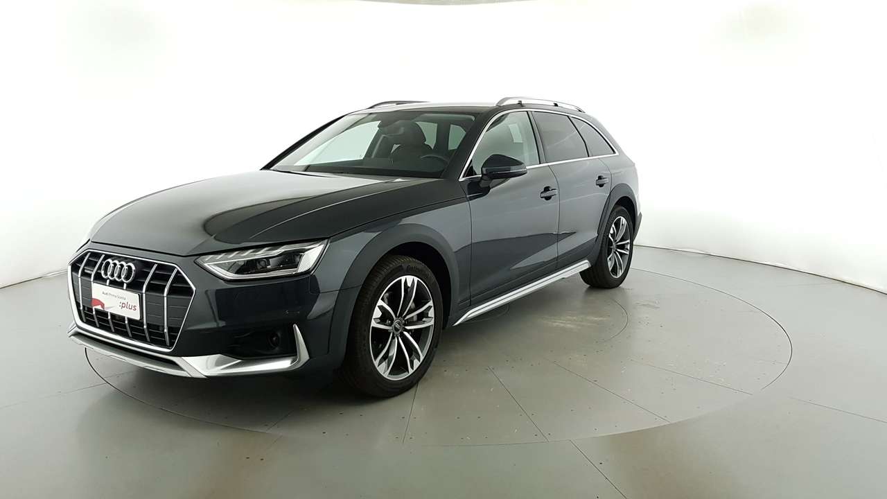 Audi A4 allroad 40 2.0 tdi mhev Identity Contrast quattro 204cv s
