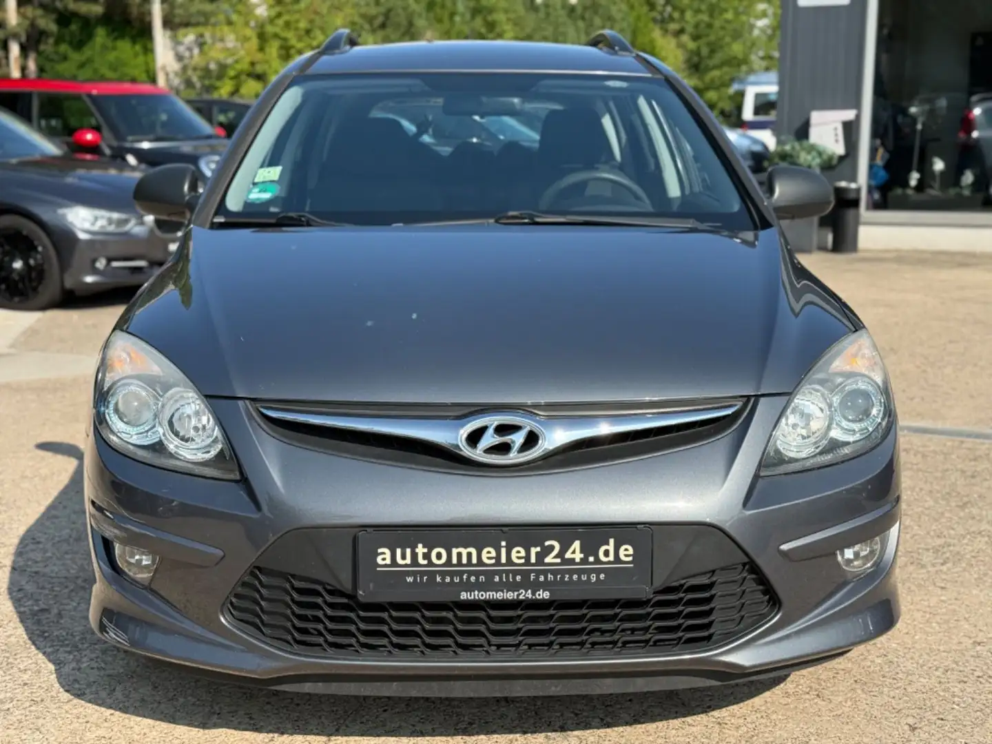 Hyundai i30 cw Classic *Klima*Kombi* Grau - 2