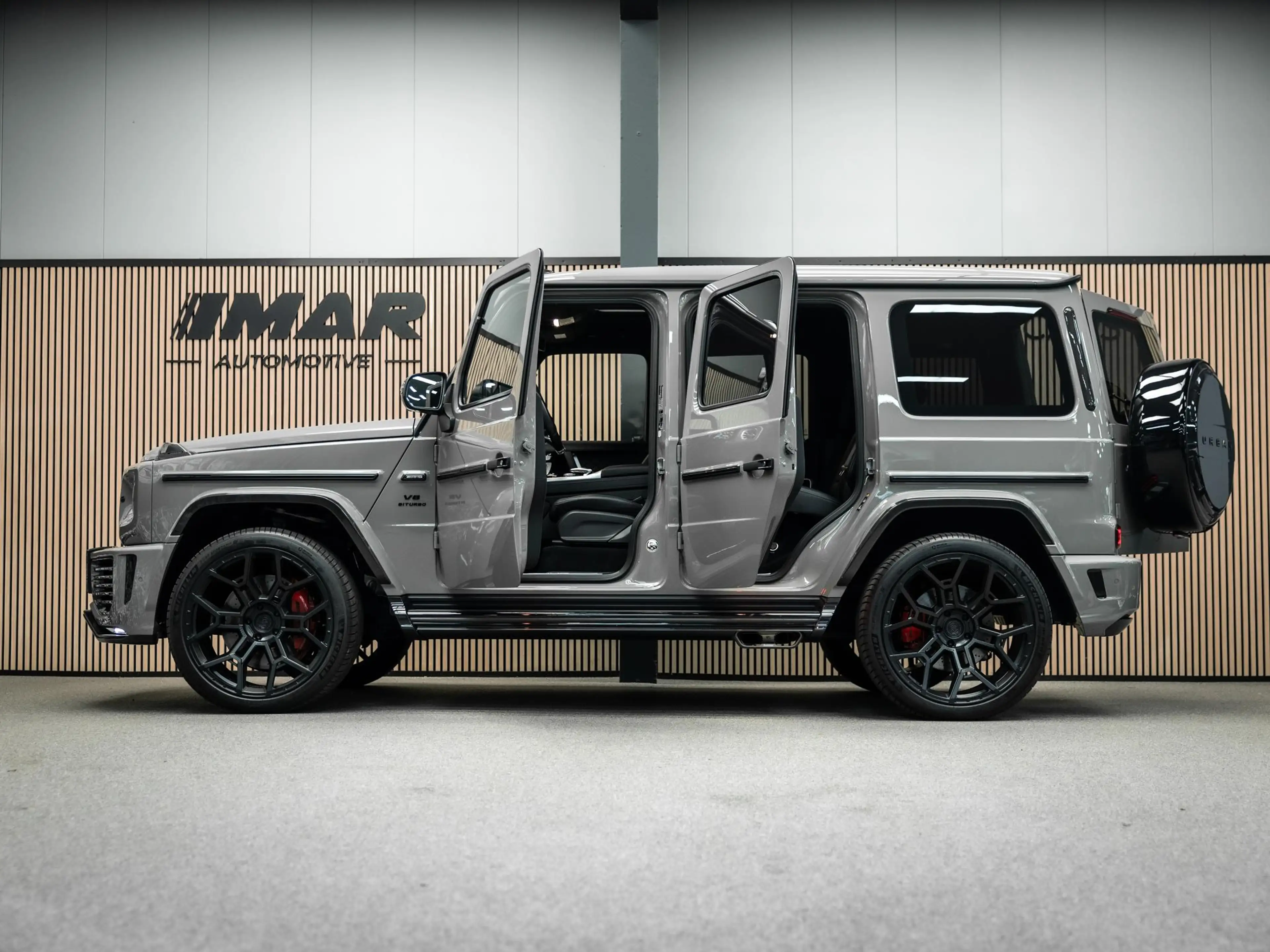 Mercedes-Benz G 63 Urban Wide Track, Akra, 24" Forged wheels UNIEK — photo 12