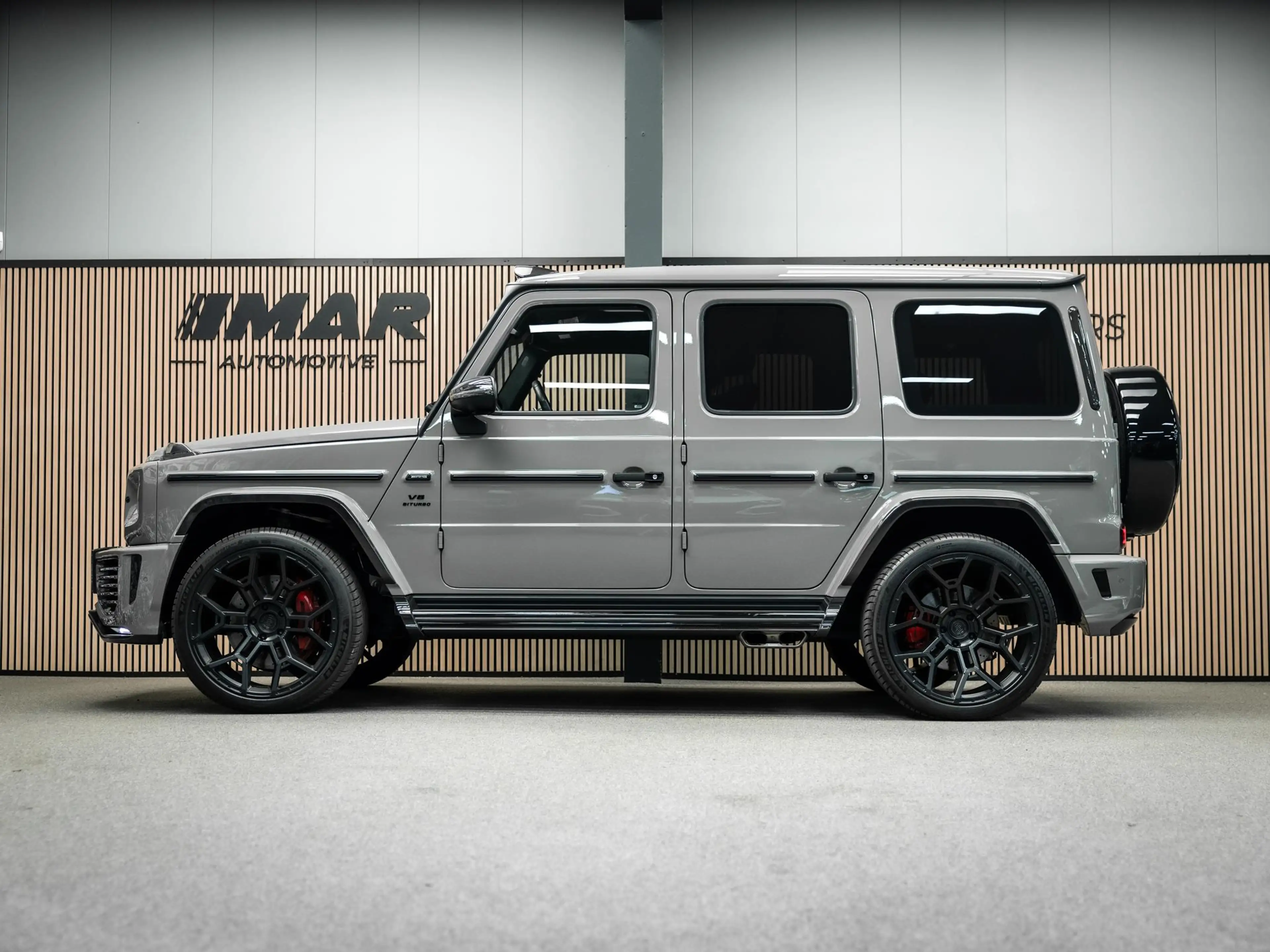 Mercedes-Benz G 63 Urban Wide Track, Akra, 24" Forged wheels UNIEK — photo 11
