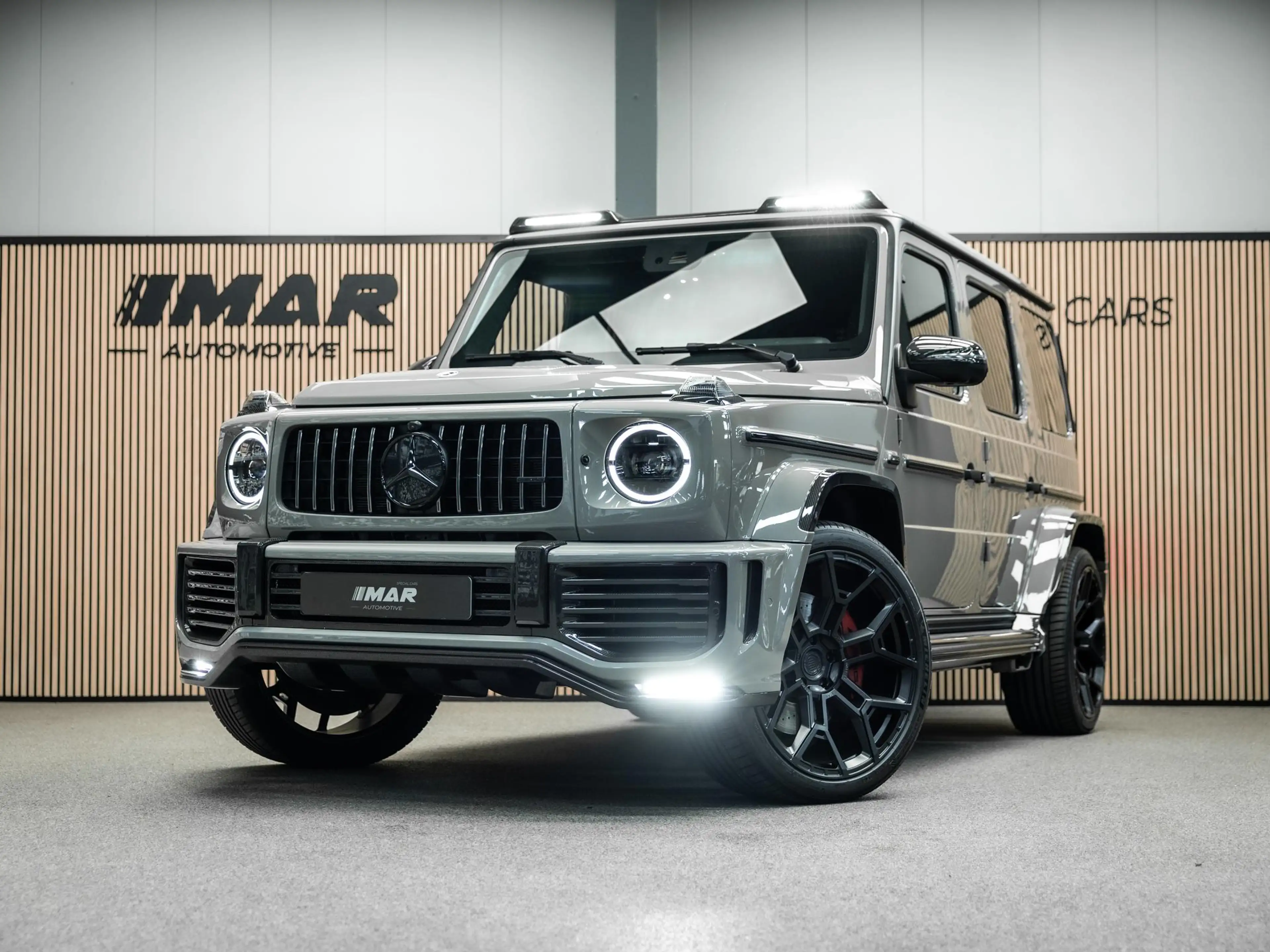 Mercedes-Benz G 63 Urban Wide Track, Akra, 24" Forged wheels UNIEK