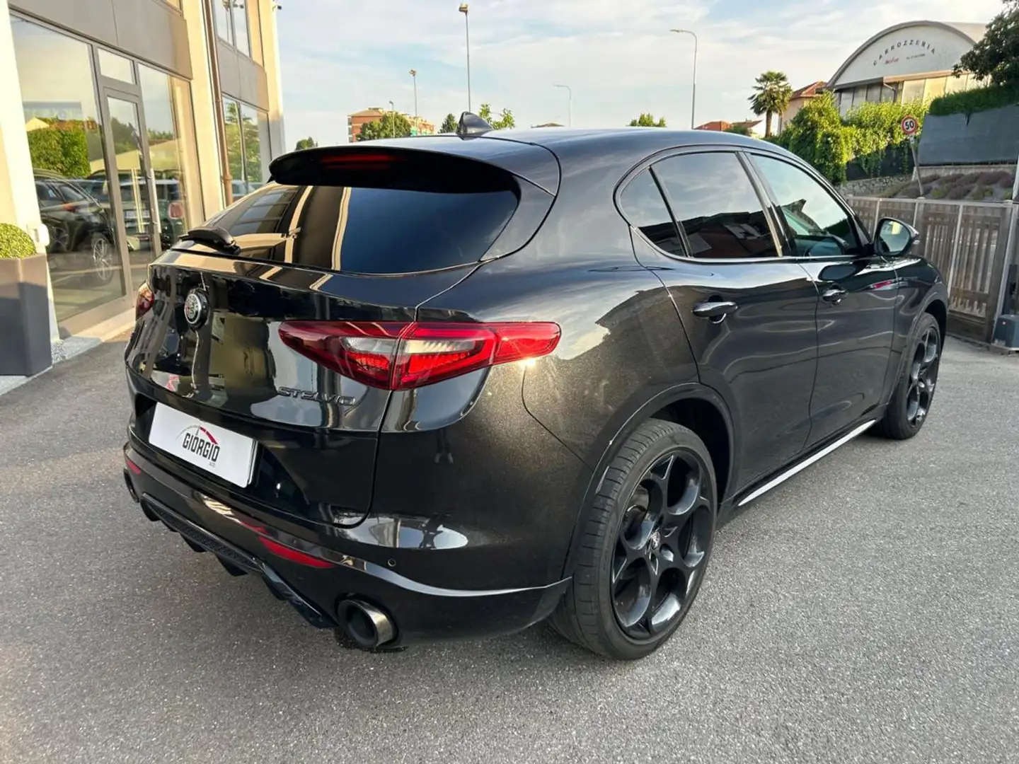Alfa Romeo Stelvio 2.2 Turbodiesel 210 CV AT8 Q4 Estrema Nero - 2