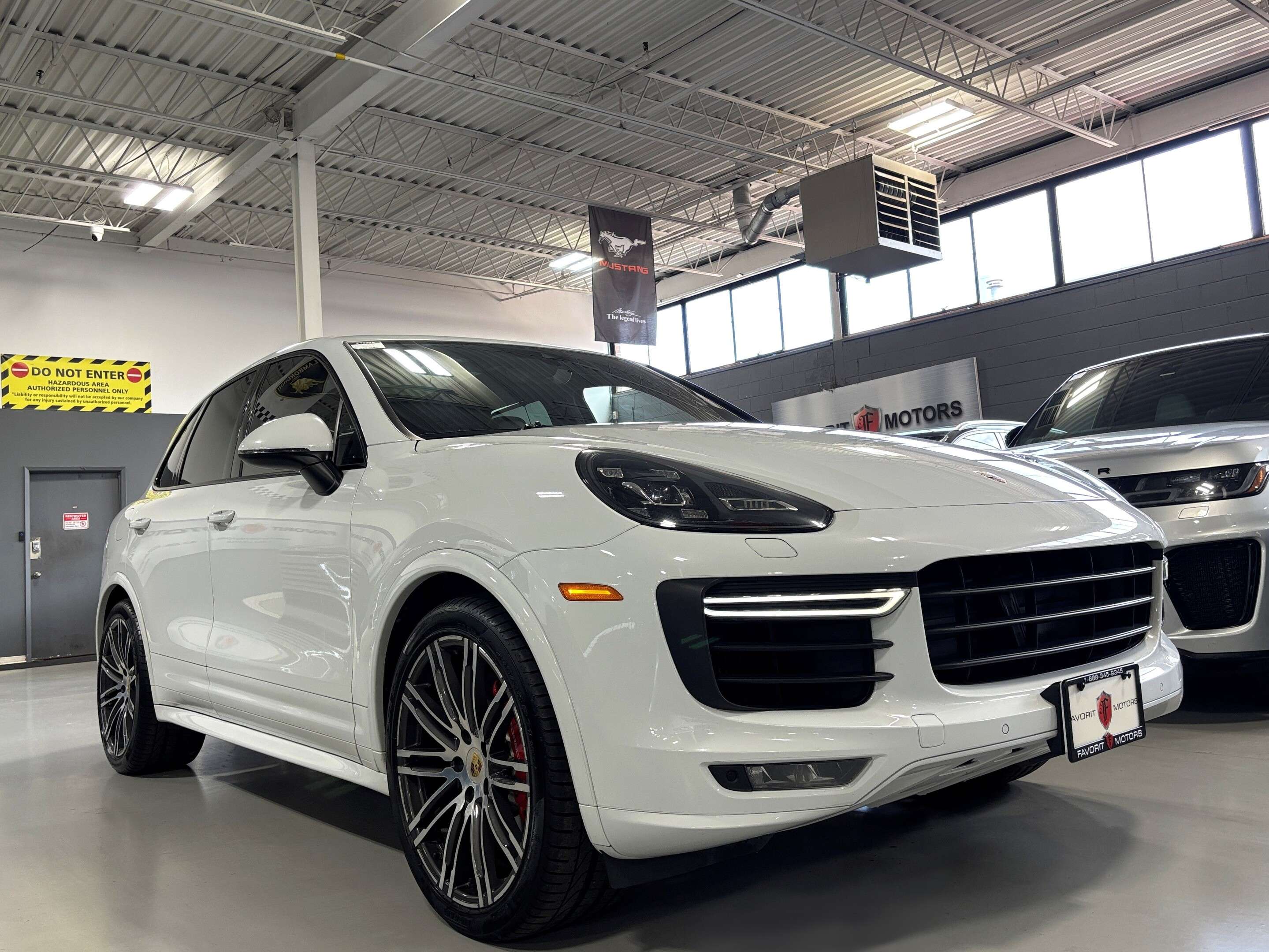 2017 Porsche Cayenne Turbo