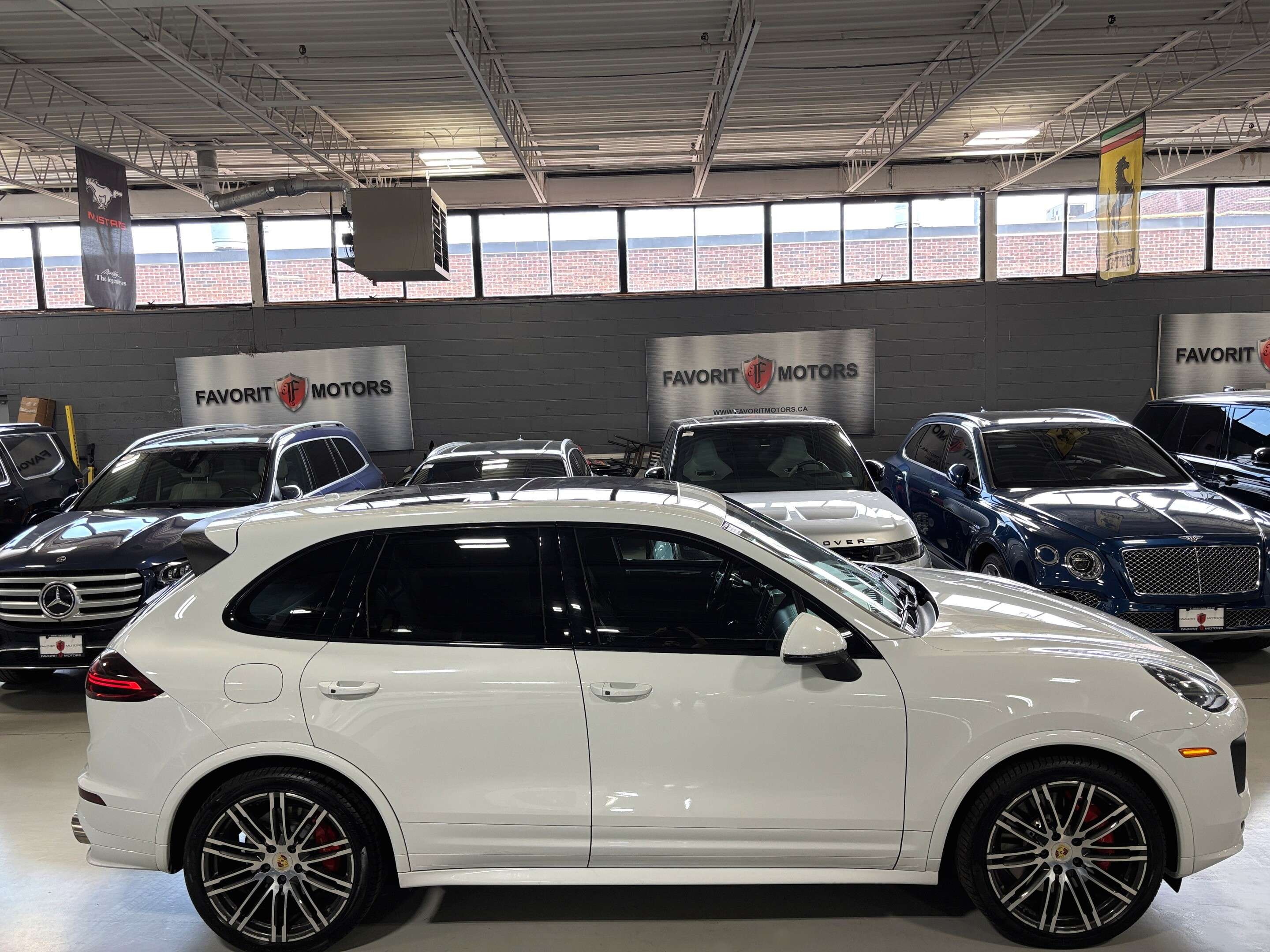 2017 Porsche Cayenne Turbo