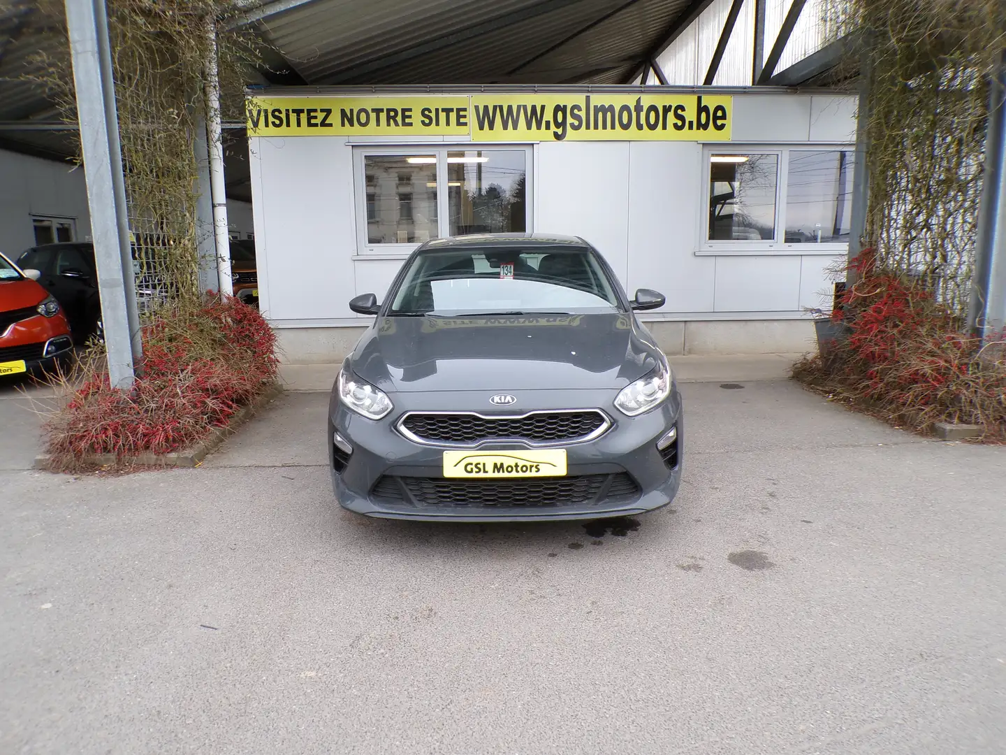 Kia Ceed / cee'd 1.0T Navi Ed. 03/21 96274km -gris metal-airco/GPS Grijs - 2
