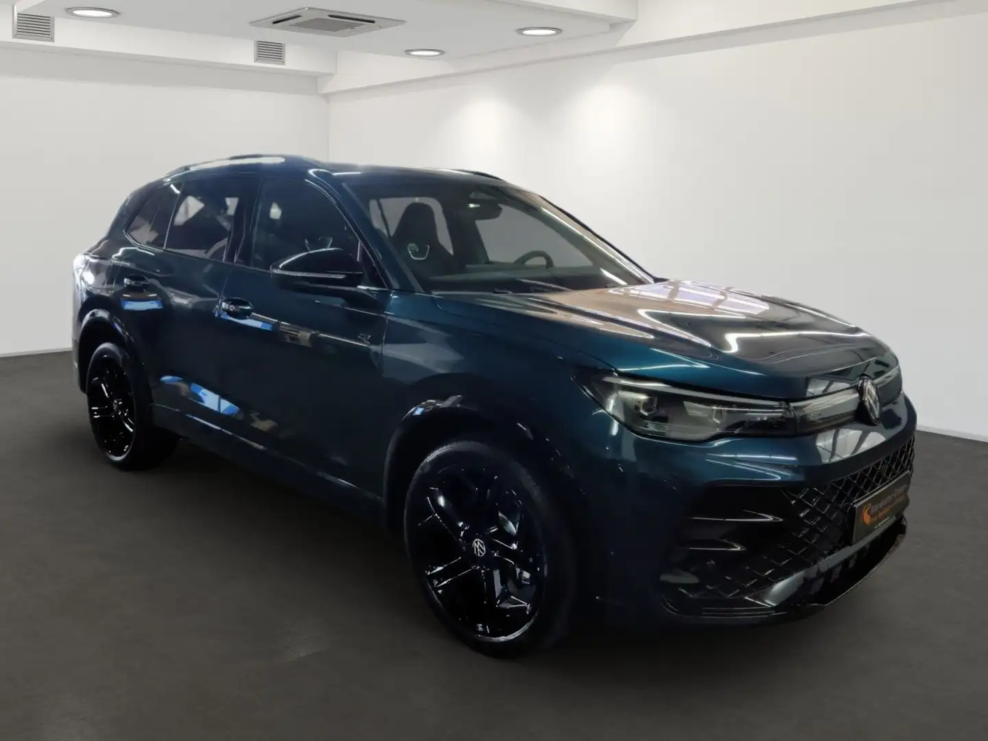 Volkswagen Tiguan R-Line 2,0 l TDI SCR 4MOTION 142 kW (193 Azul - 2