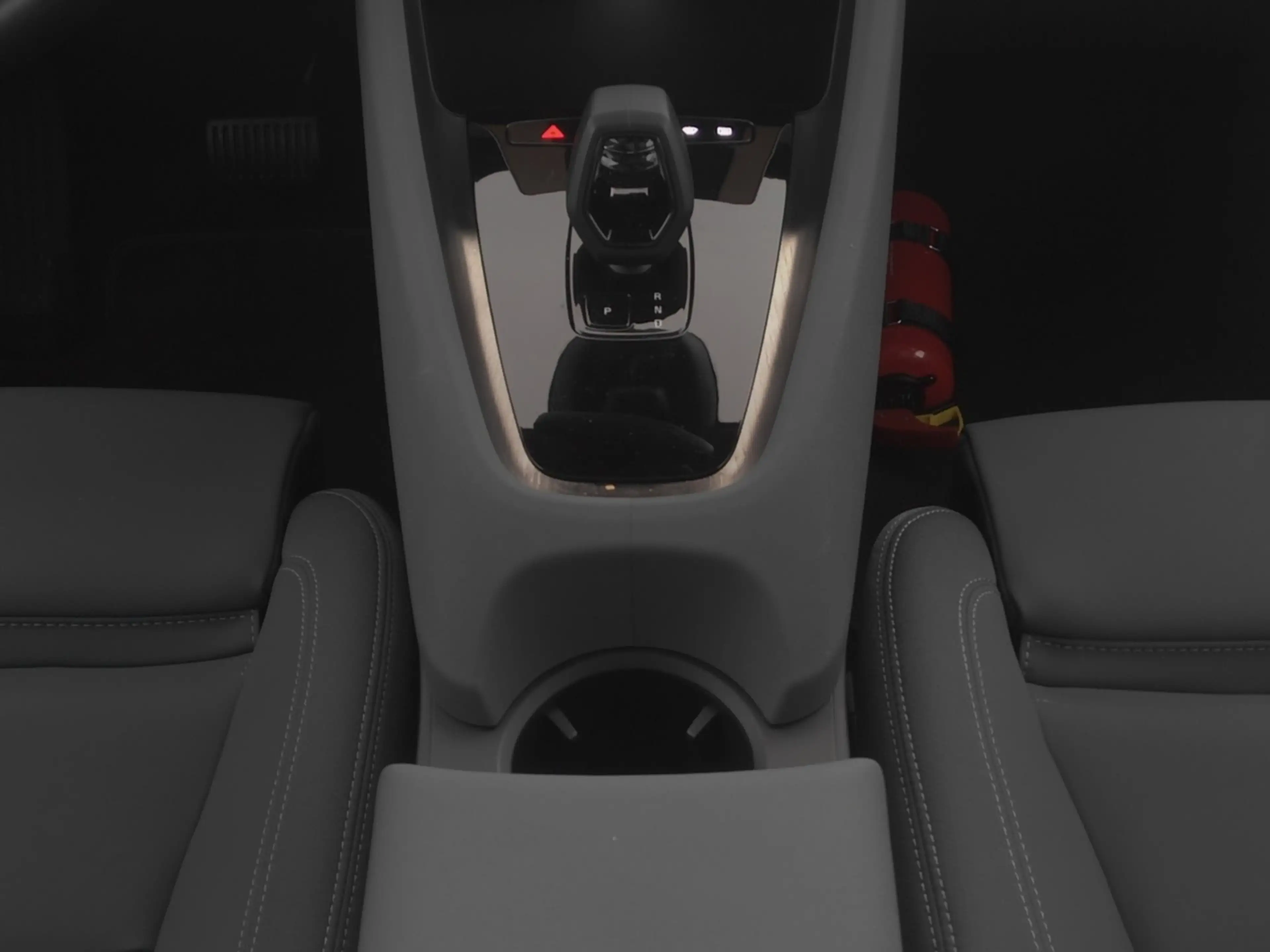 Polestar 2 Long Range Dual motor 78 kWh *PERFORMANCE PACK* SO — photo 7