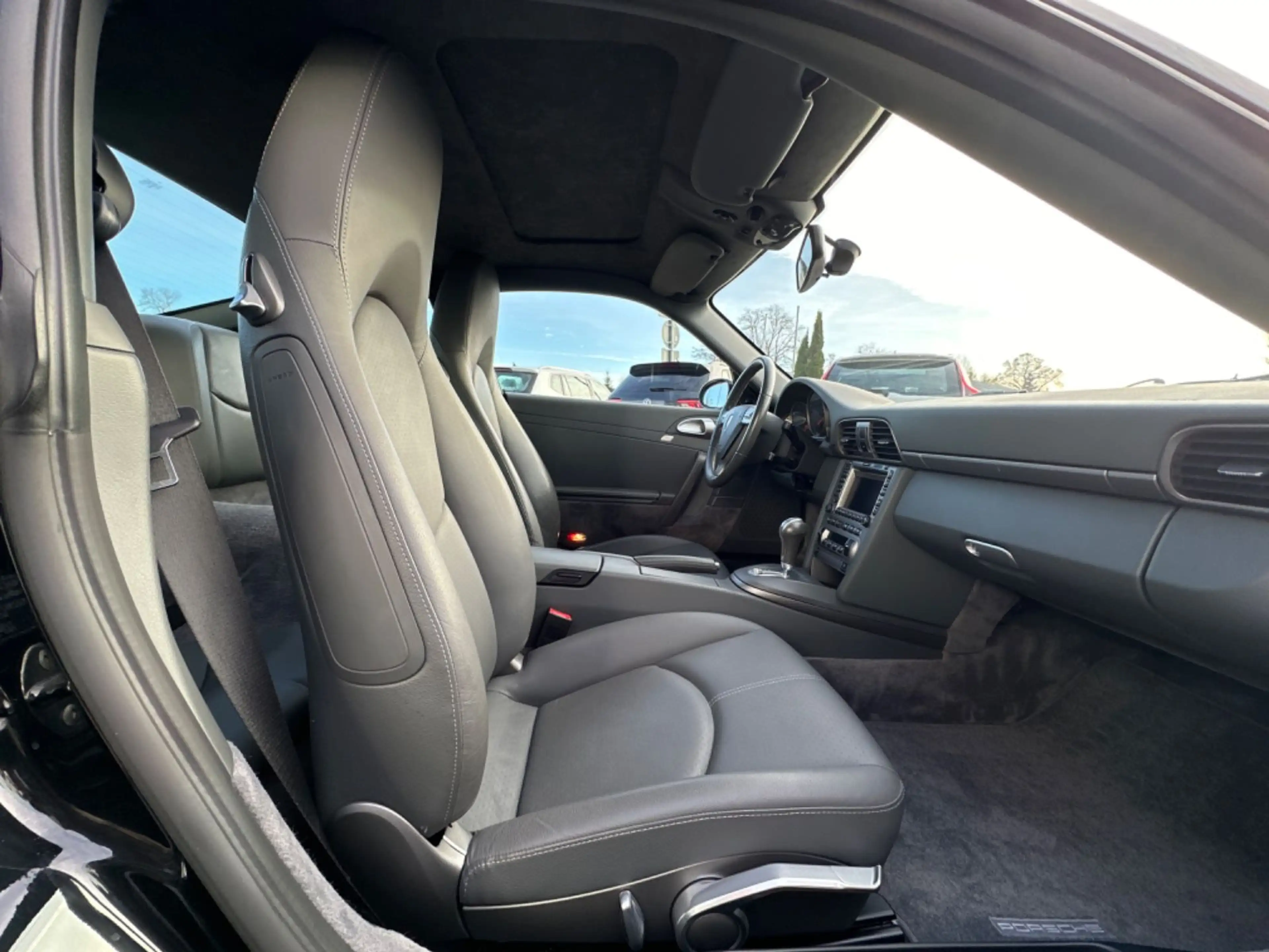 Porsche 911 Carrera Coupe *Schiebedach*Navi* — photo 21