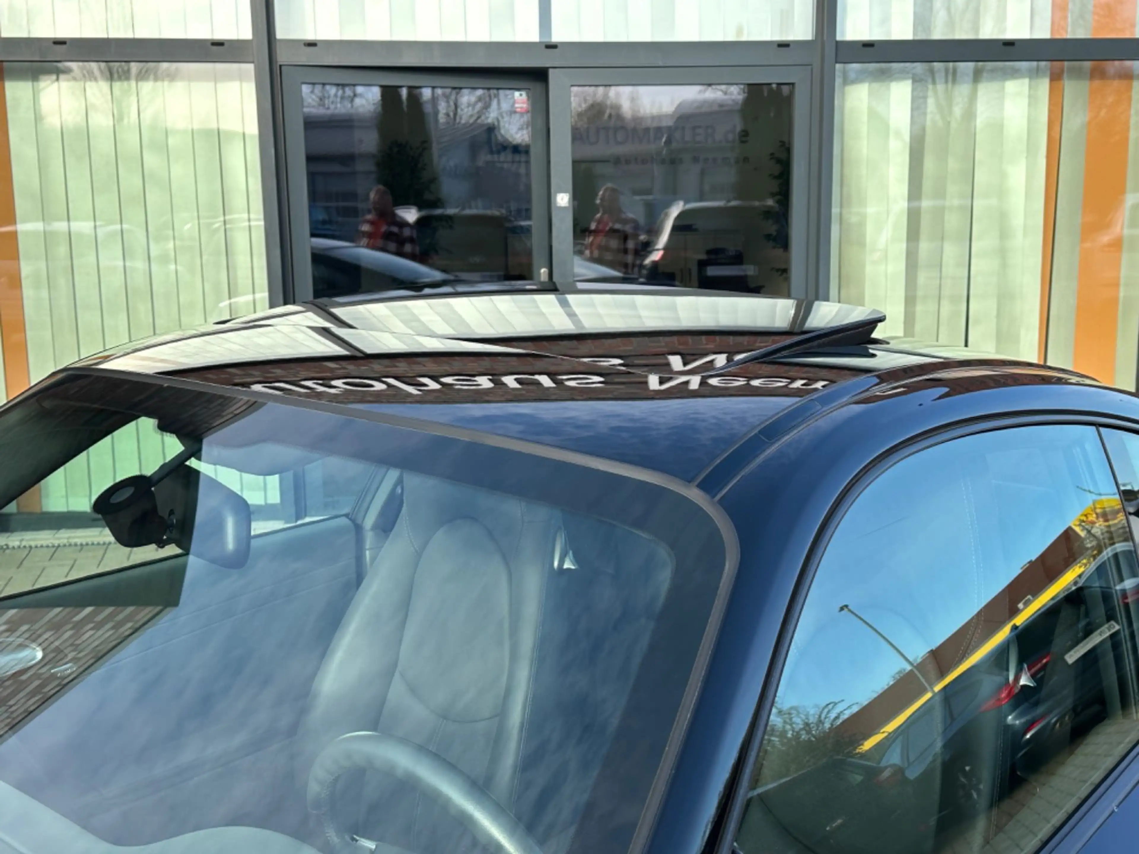 Porsche 911 Carrera Coupe *Schiebedach*Navi* — photo 10