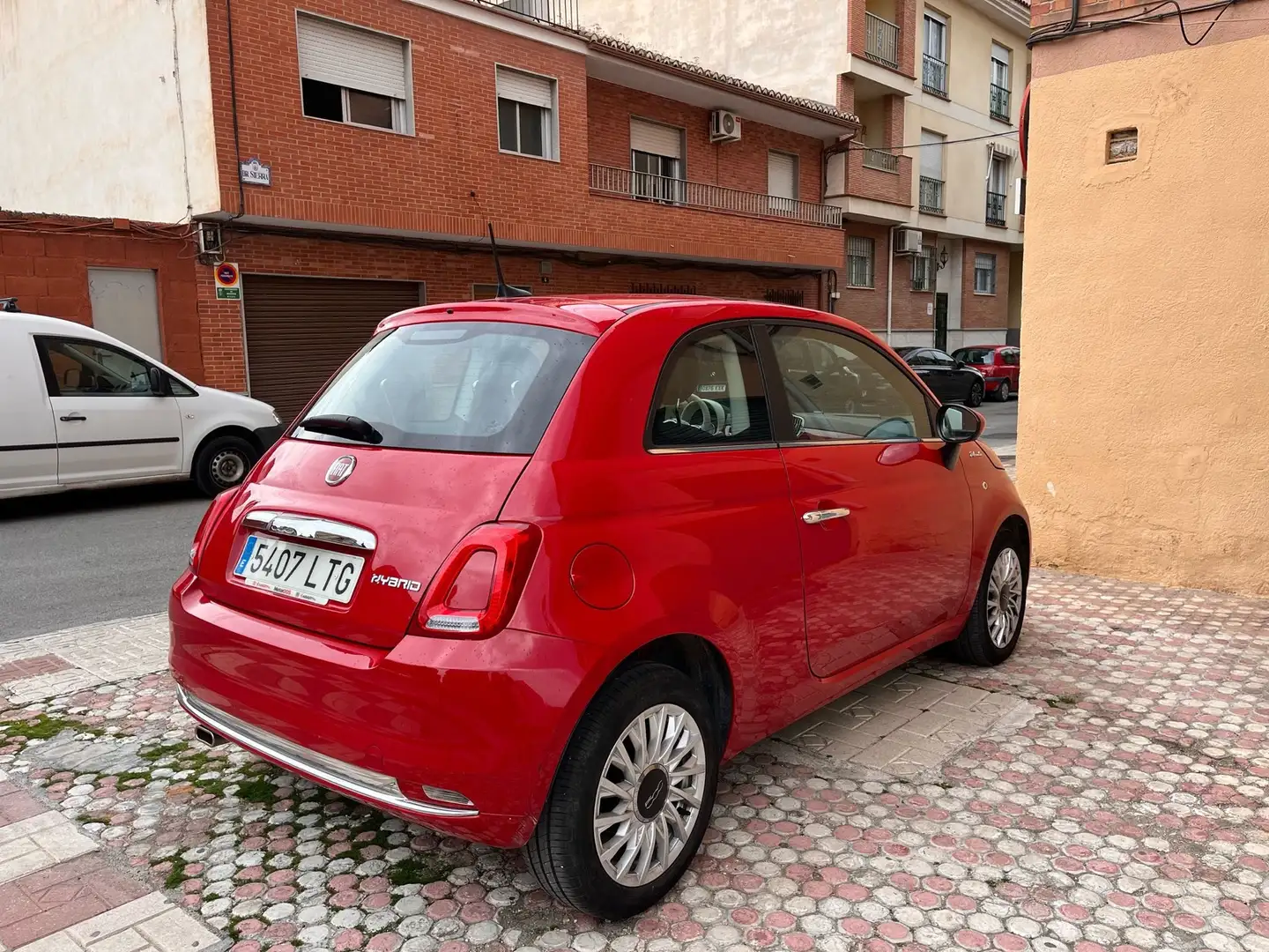 Fiat 500 Dolcevita 2021 híbrido Impecable - 2
