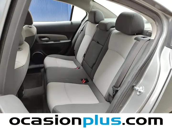Chevrolet Cruze 2.0 VCDi 16V LT 4p 2010, foto 9