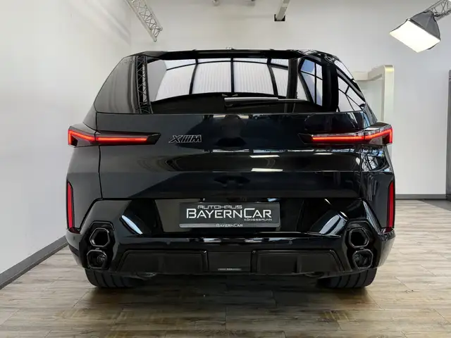 BMW XM view 5