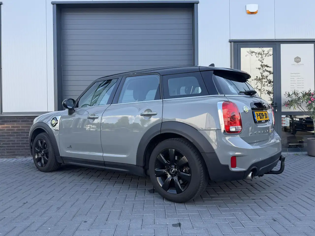 MINI Cooper SE Countryman Cooper 5 portes — photo 6 sur 24