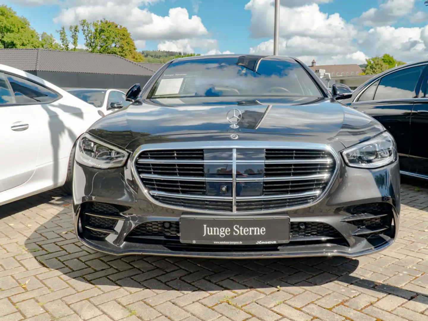 Mercedes-Benz S 500 4M L AMG-Sport/Pano/Burm/Sitzklima/Airm/19 Grau - 2