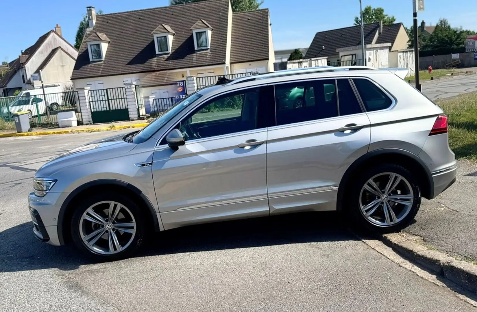 Volkswagen Tiguan 2.0 TDI 150 DSG7 CARAT R LINE TOIT OUVRANT 22492HT Gris - 2