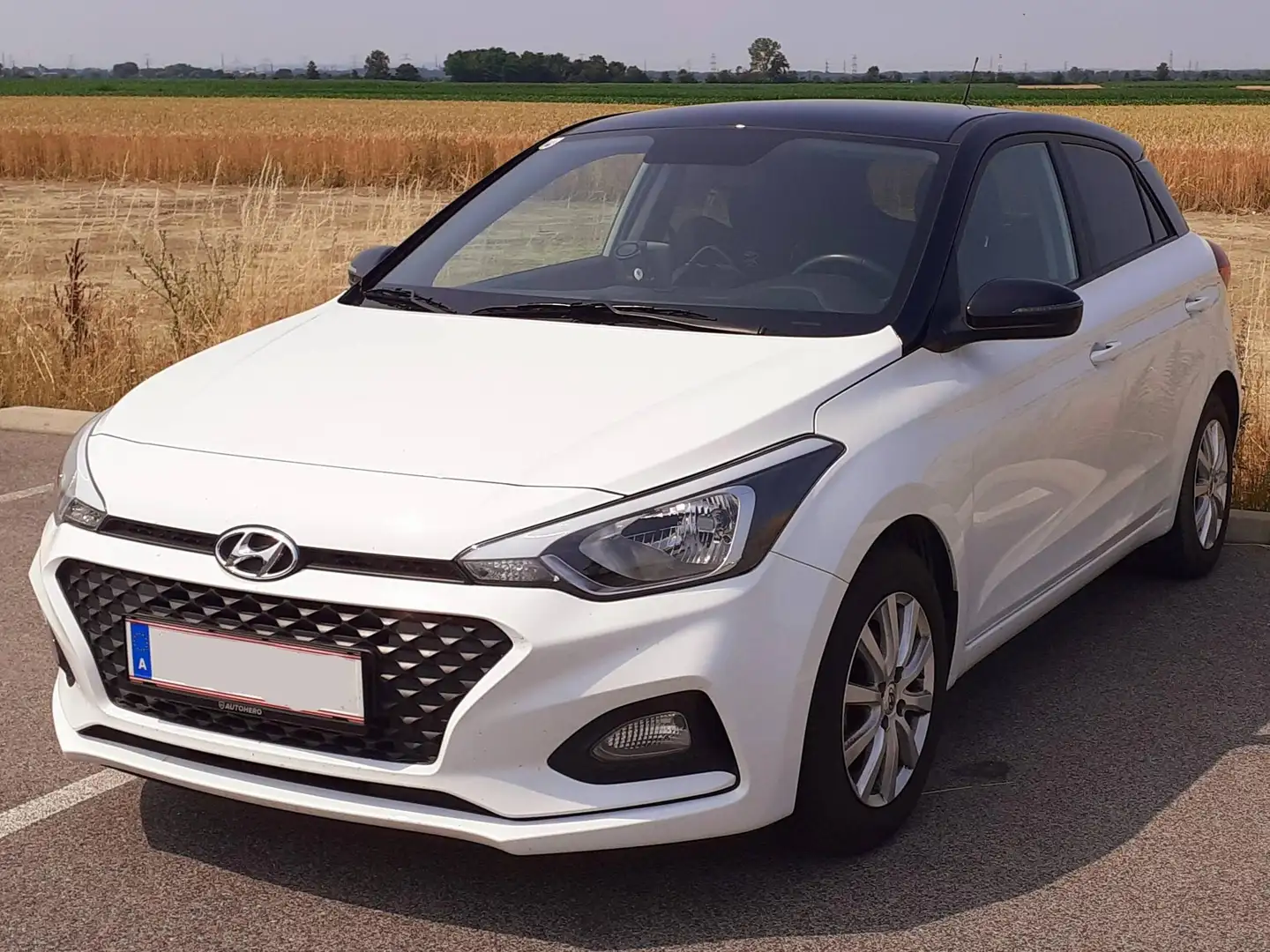 Hyundai i20 i20 1,25 Level 2 Plus Black Roof Level 2 Plus Black Roof Weiß - 1