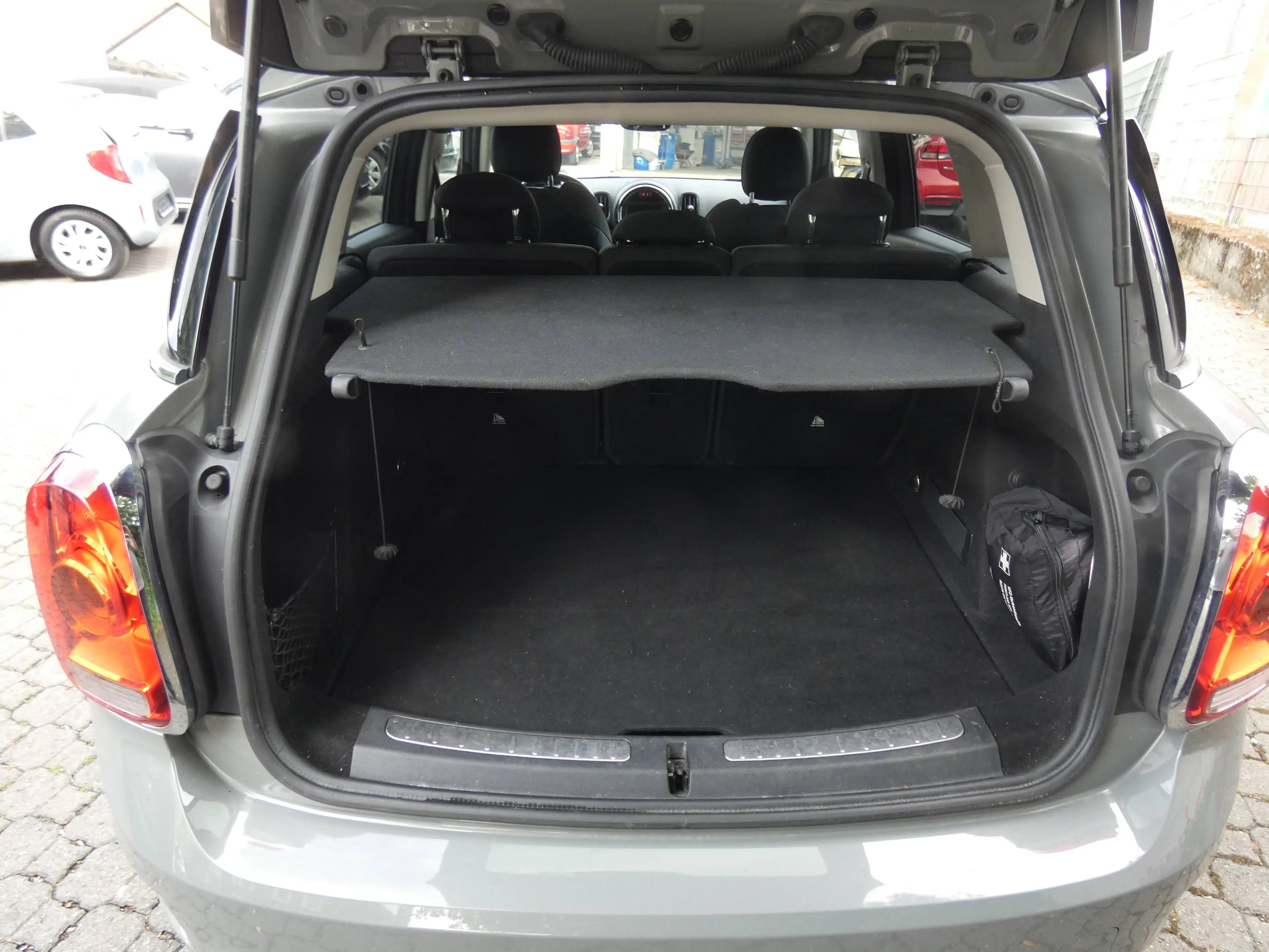 MINI Cooper Countryman Cooper — photo 10