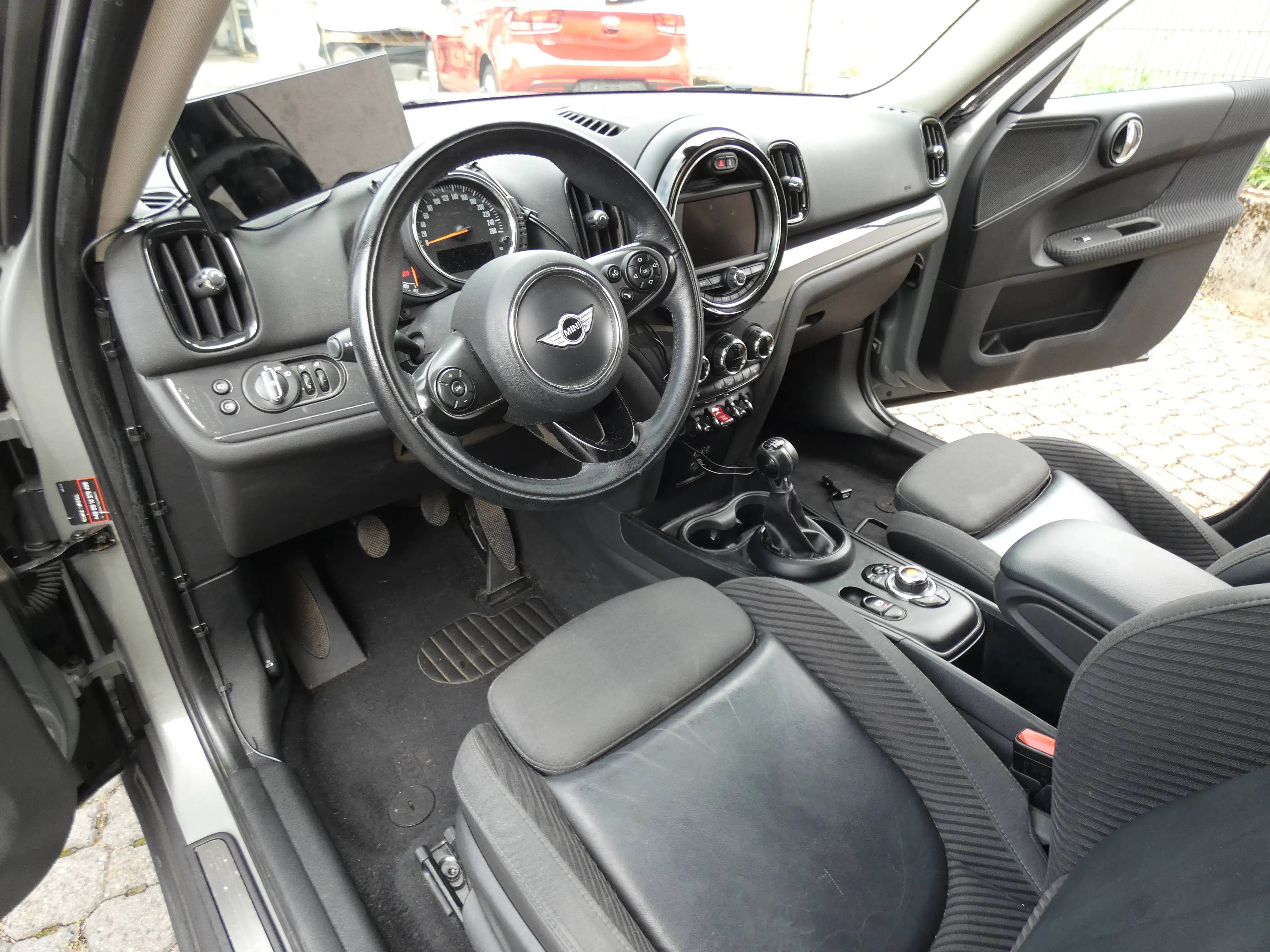 MINI Cooper Countryman Cooper — photo 15