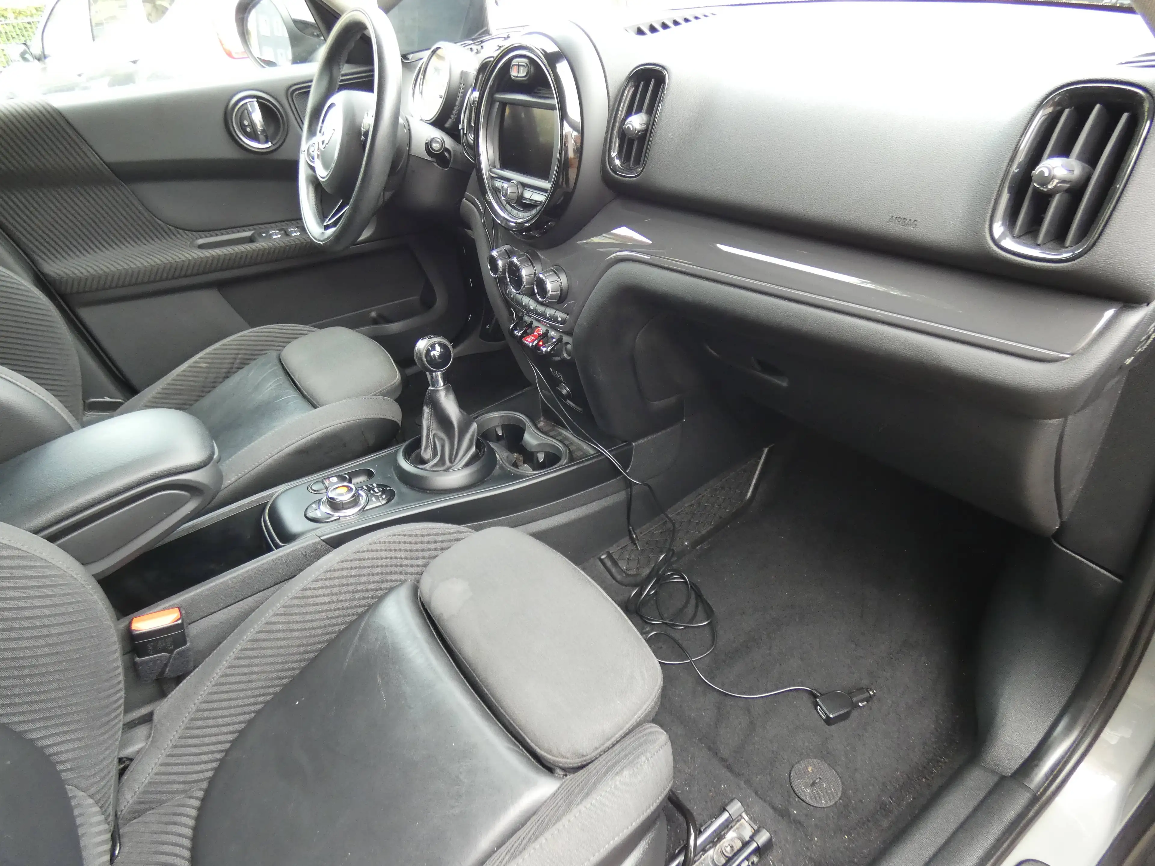 MINI Cooper Countryman Cooper — photo 14