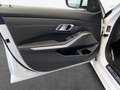 BMW 320 d xDrive Aut. M-Paket Harman Kardon Glasdach Weiß - thumbnail 21