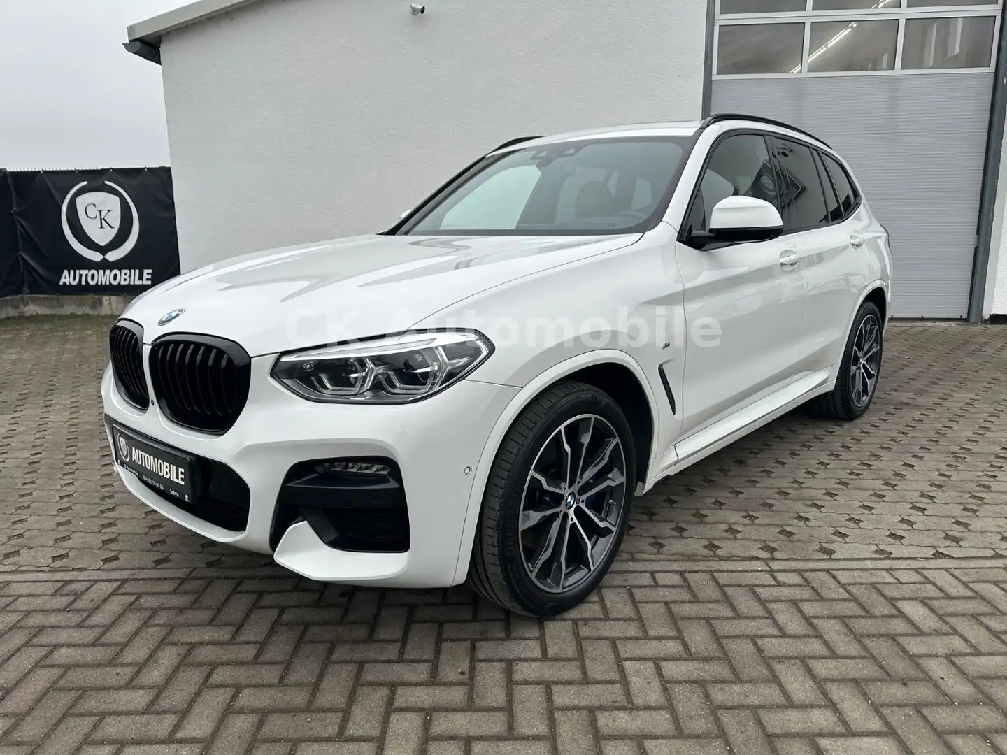 BMW X3 xDrive30d M-Sport/Shadow-Line/Head-Up/Pan0/AHK Blanc - 1