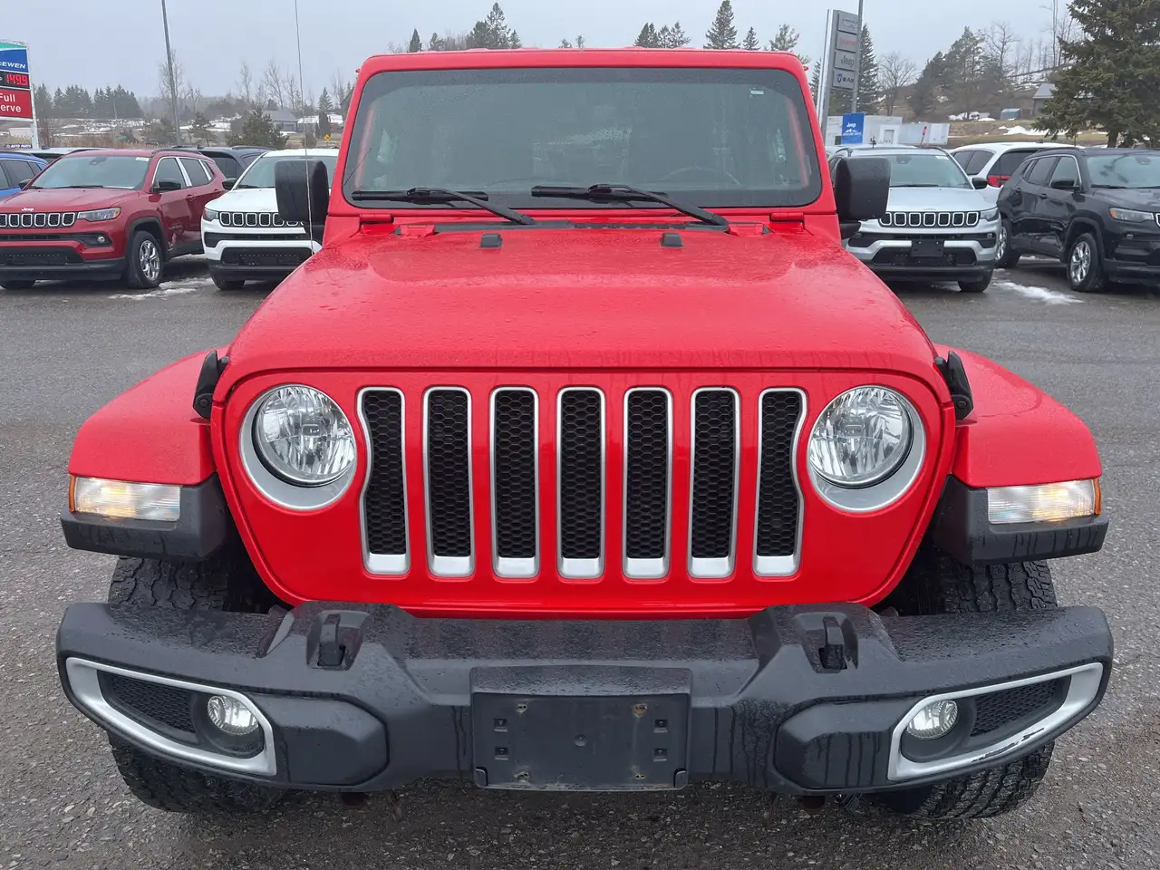 Jeep Wrangler снимка Jeep Wrangler